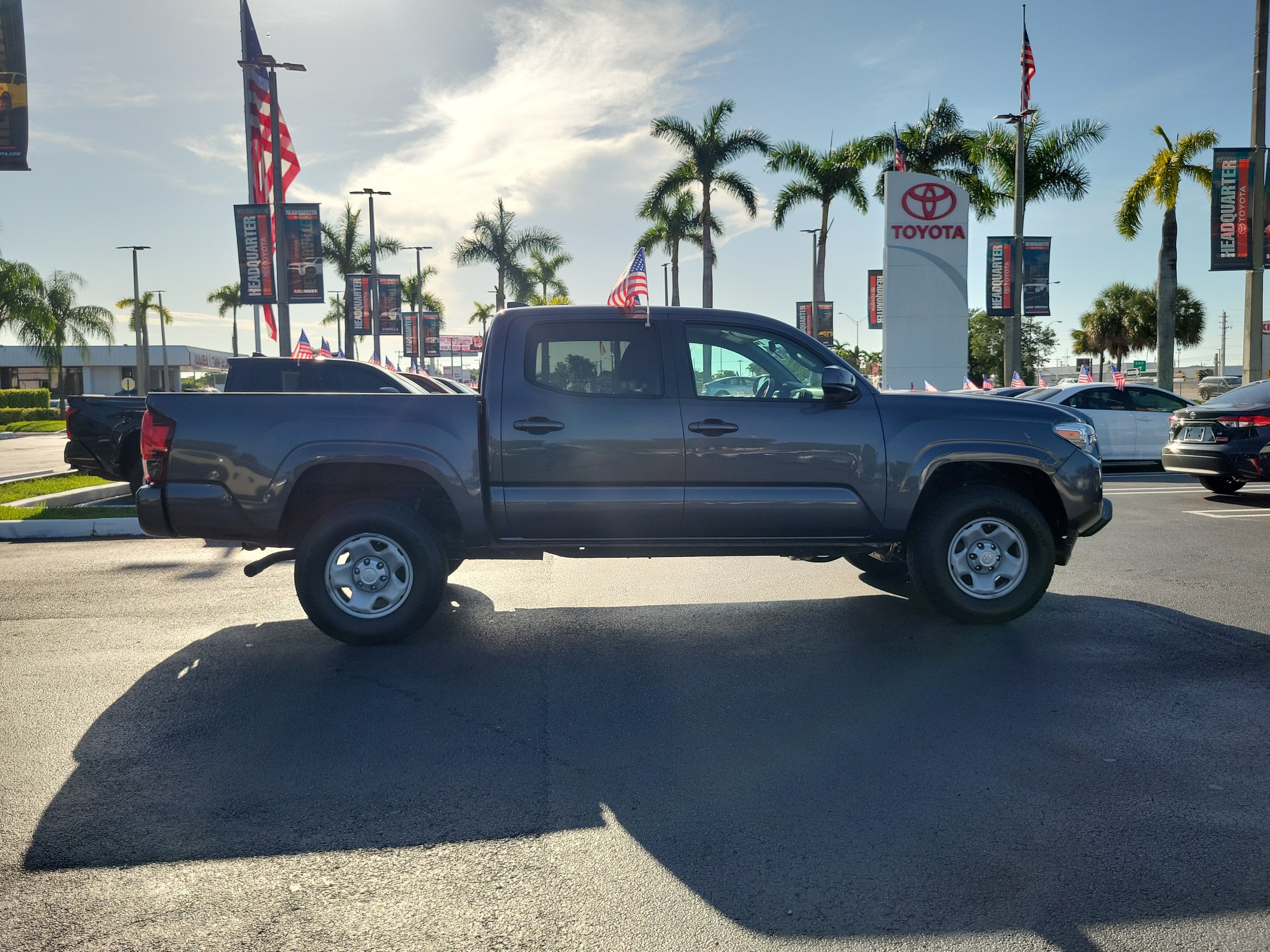 2022 Toyota Tacoma 2WD SR