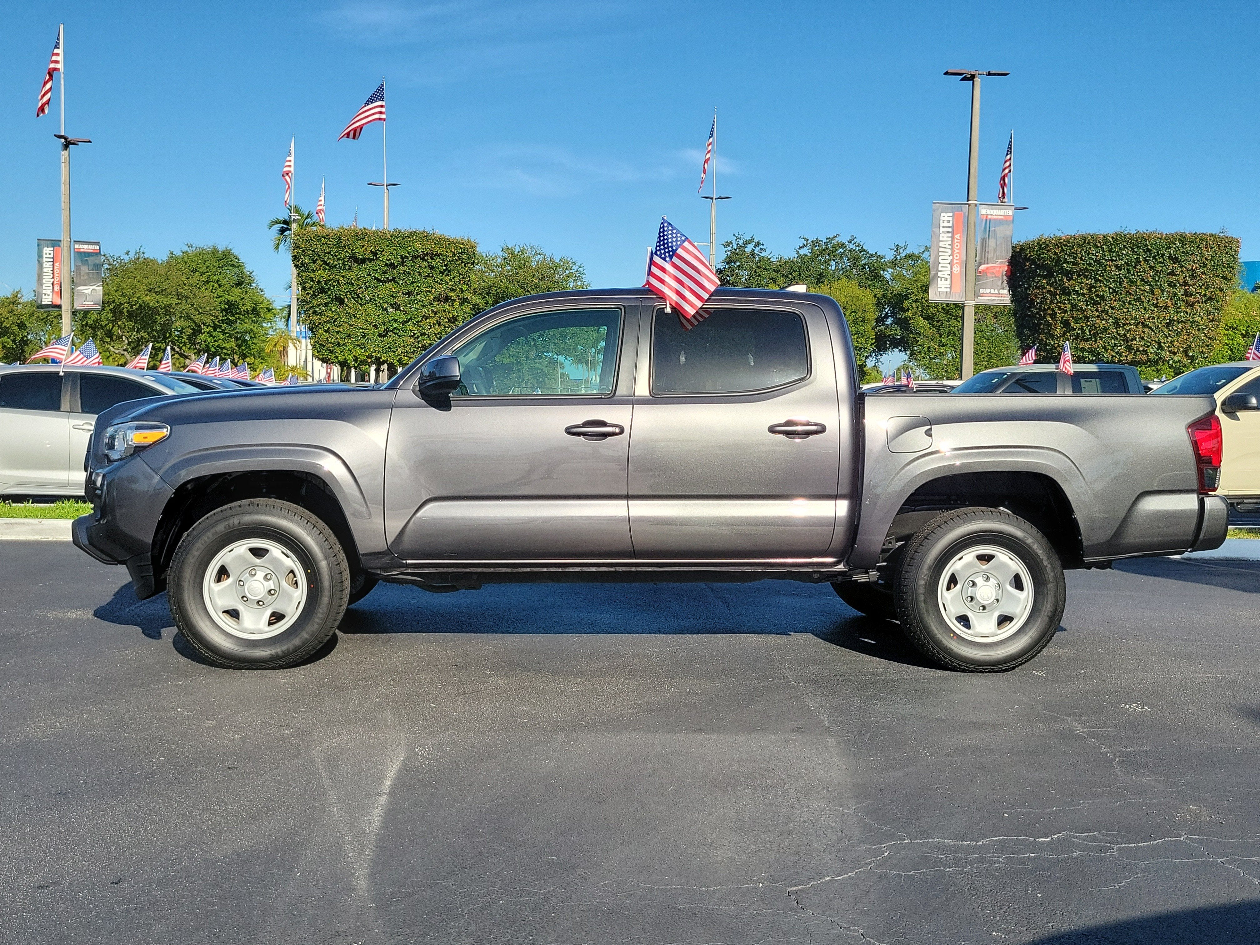 2022 Toyota Tacoma 2WD SR