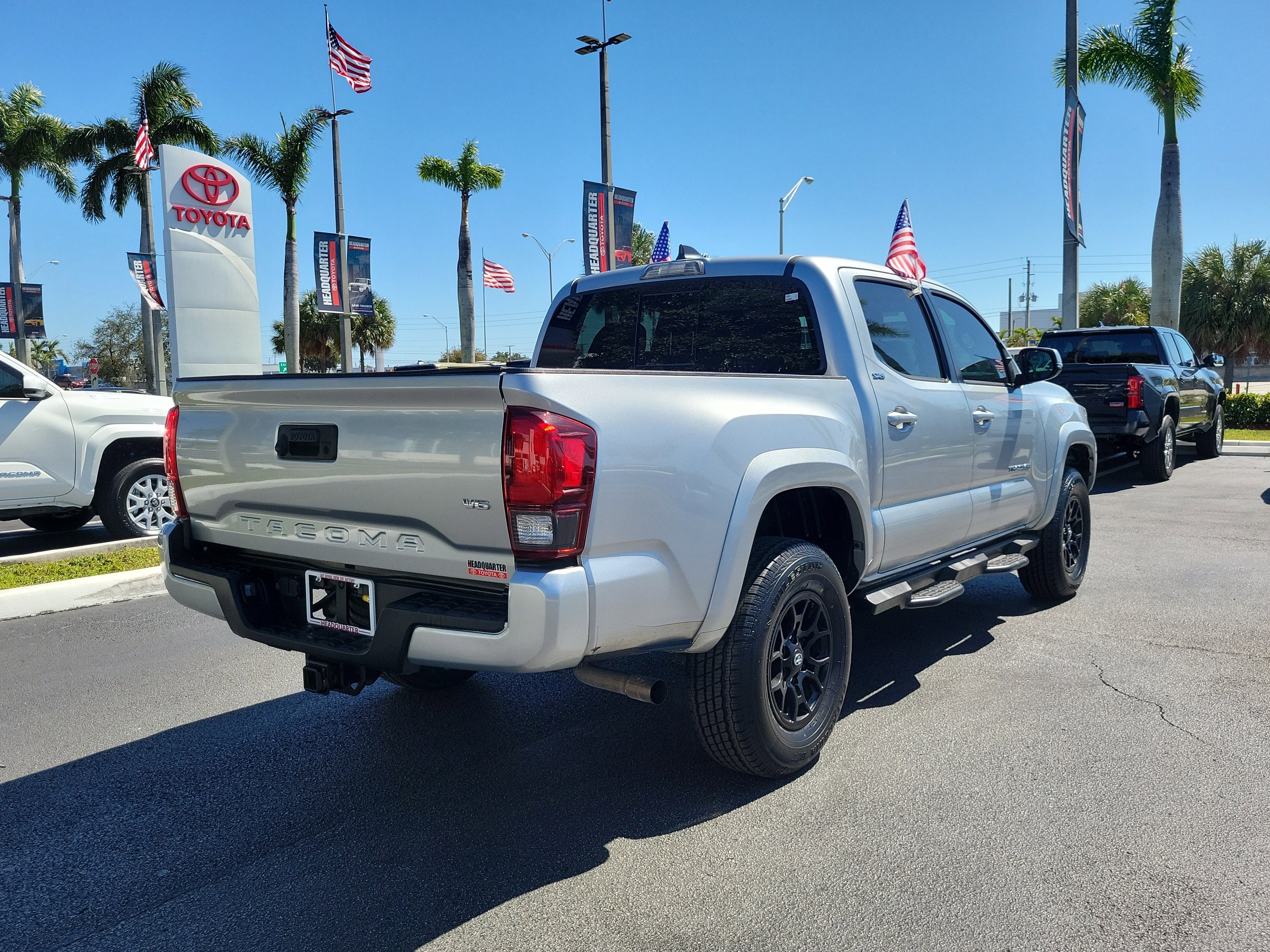 2022 Toyota Tacoma 2WD SR5