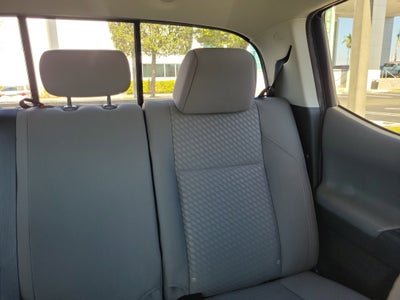 2022 Toyota Tacoma 2WD SR5