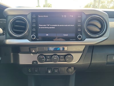 2022 Toyota Tacoma 2WD SR5