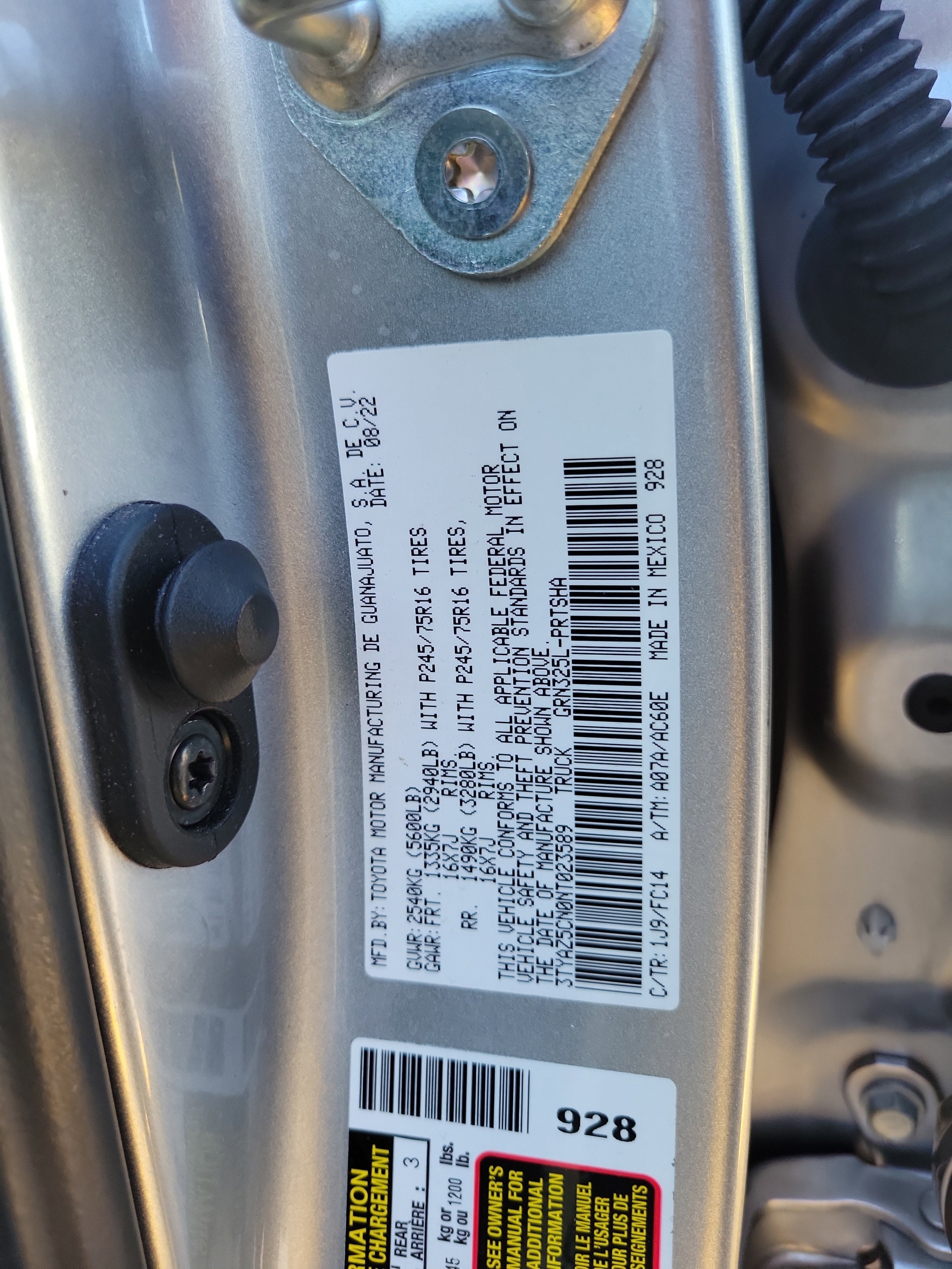 2022 Toyota Tacoma 2WD SR5