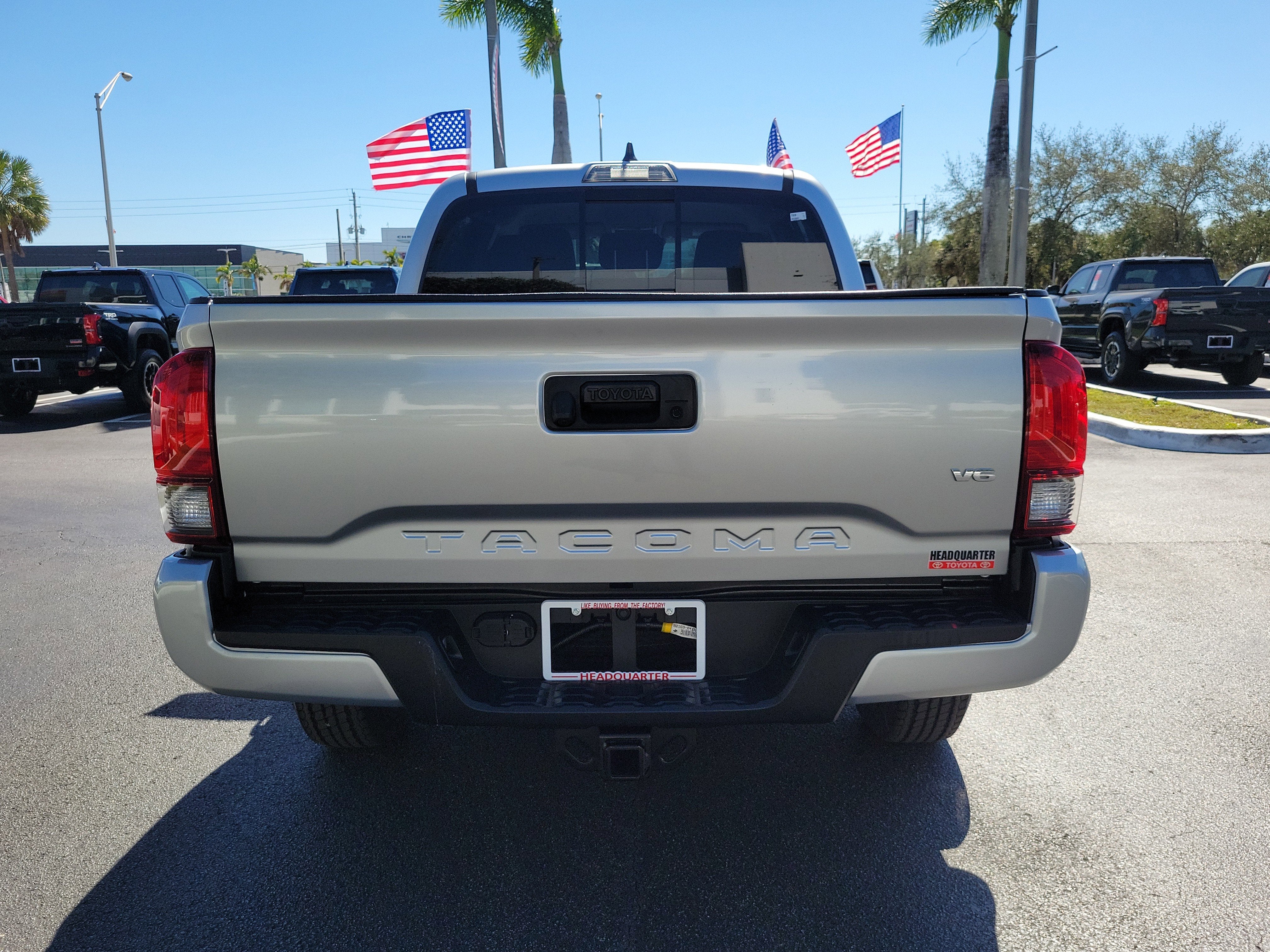 2022 Toyota Tacoma 2WD SR5