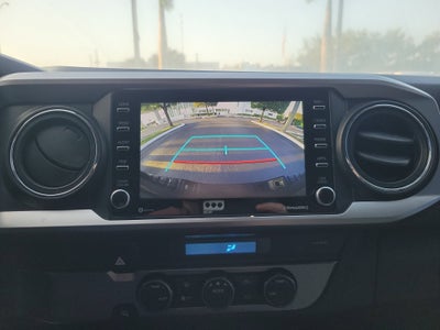 2022 Toyota Tacoma 2WD SR5