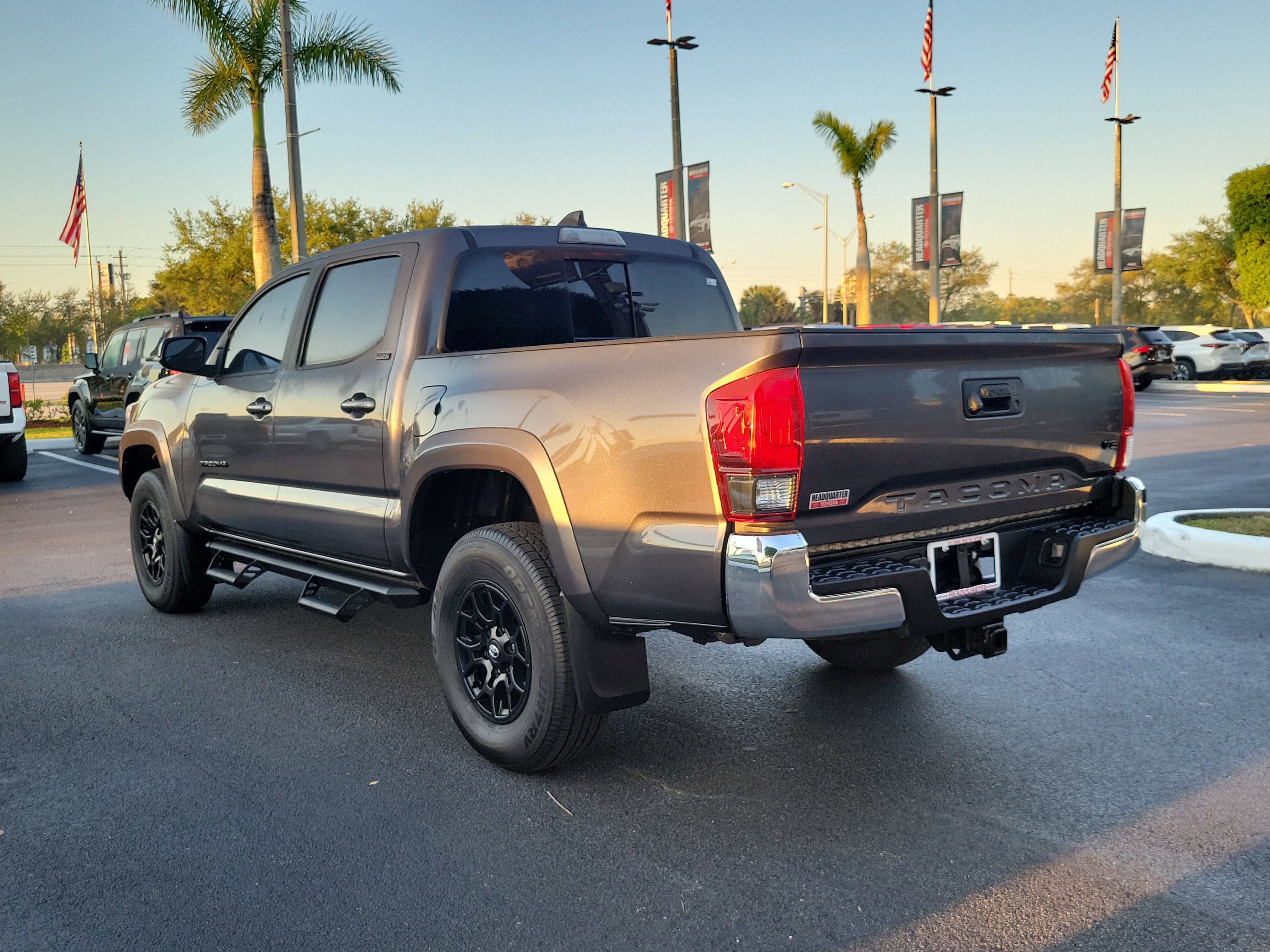 2022 Toyota Tacoma 2WD SR5