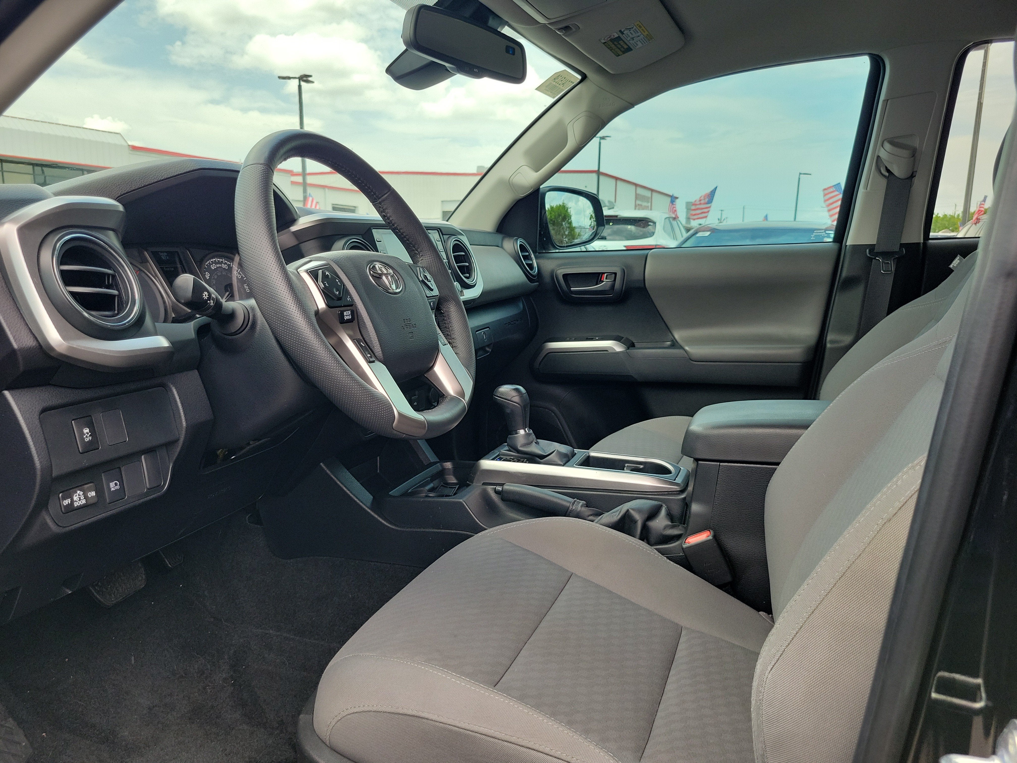 2023 Toyota Tacoma 2WD SR5