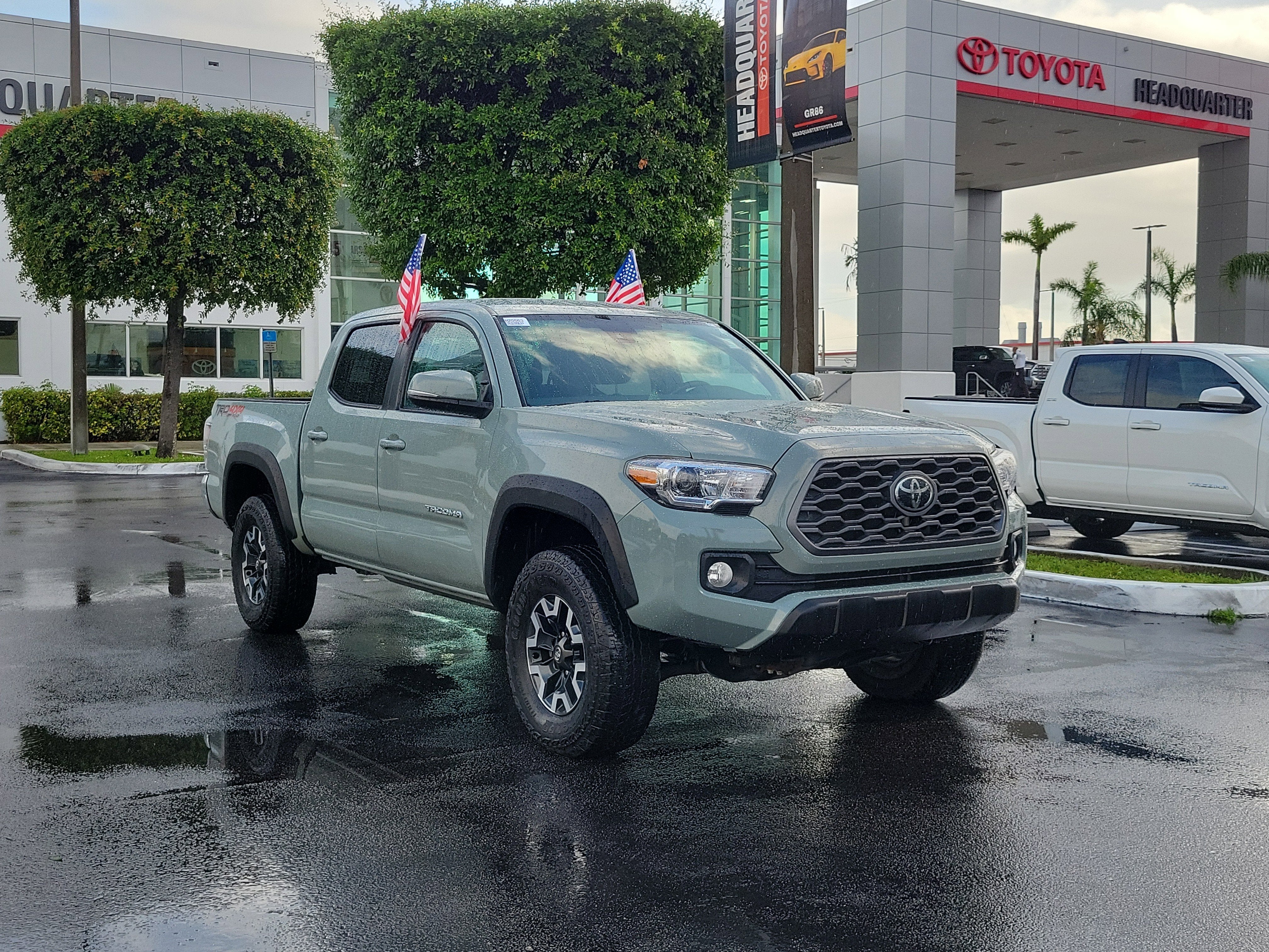 2022 Toyota Tacoma 4WD SR