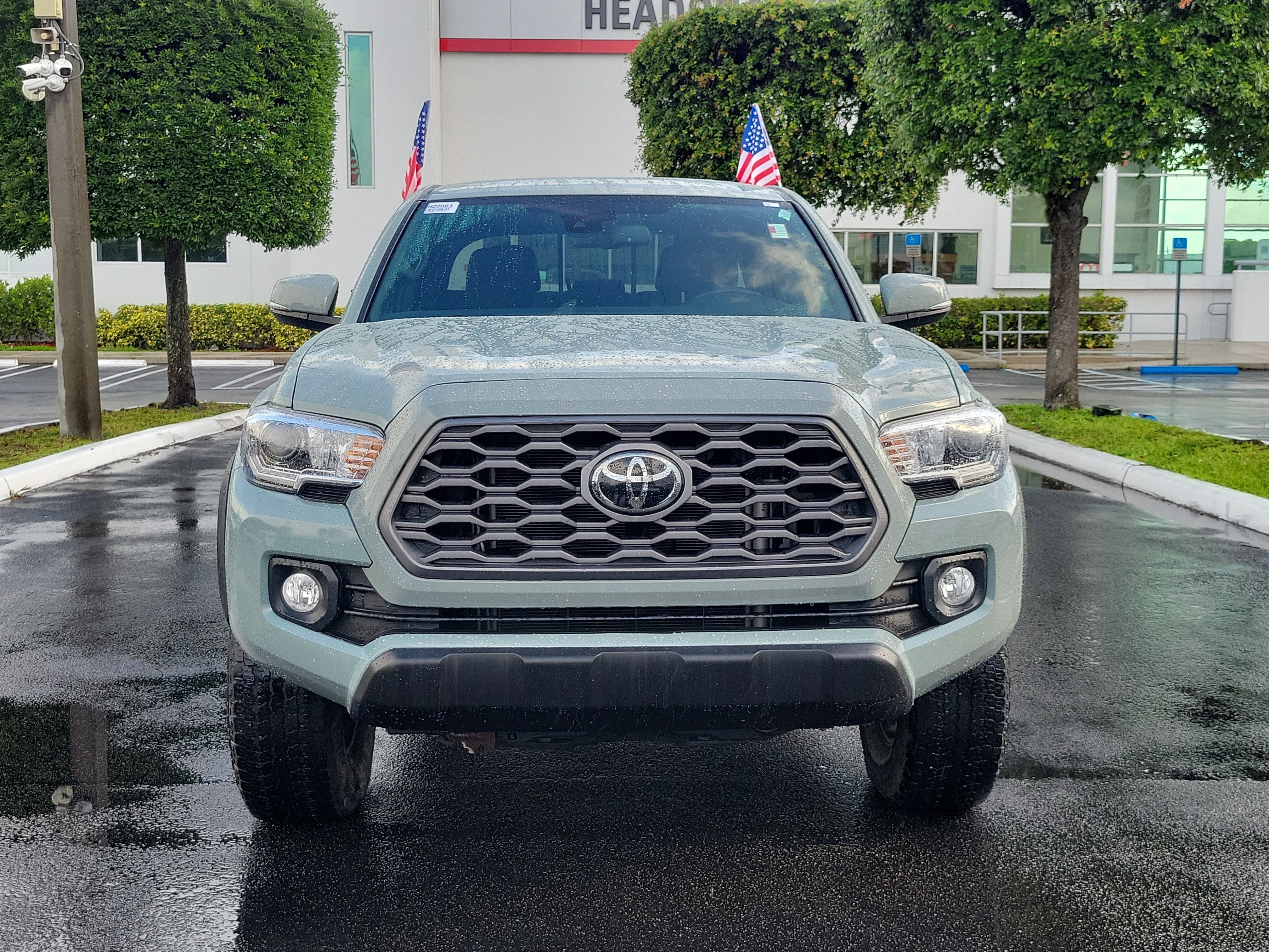 2022 Toyota Tacoma 4WD SR
