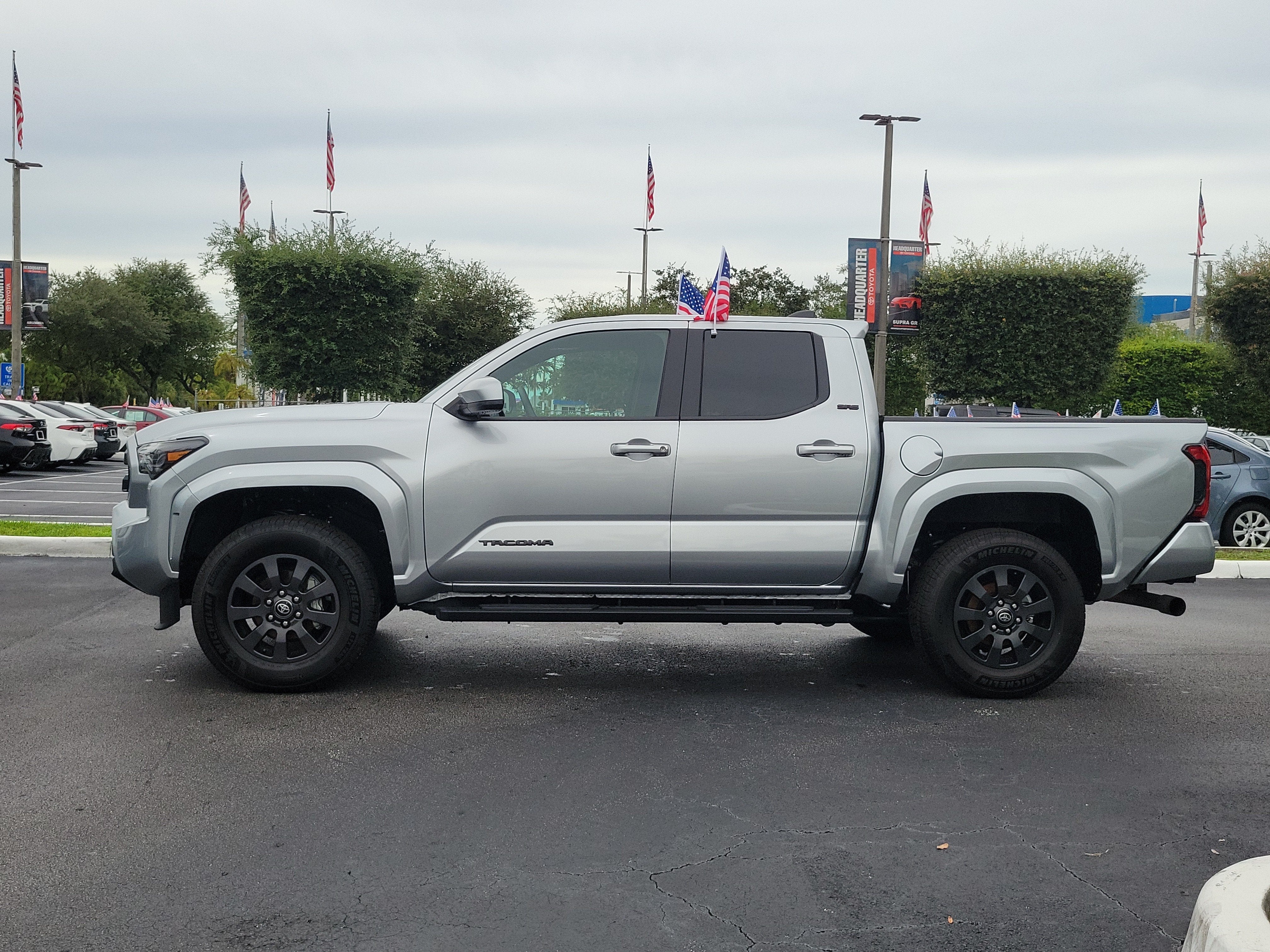 2026 Toyota Tacoma 2WD SR5
