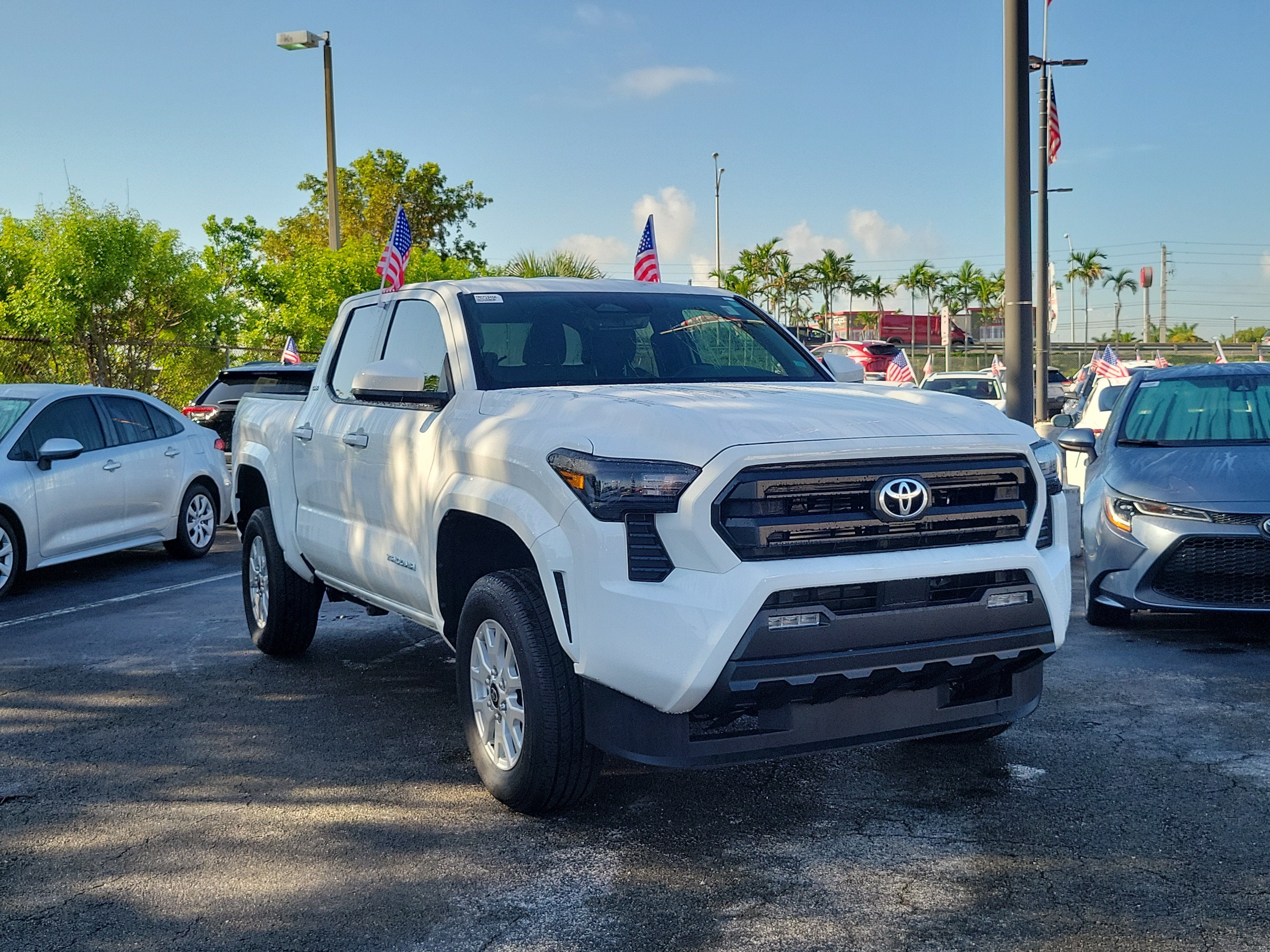 2025 Toyota Tacoma 2WD SR5