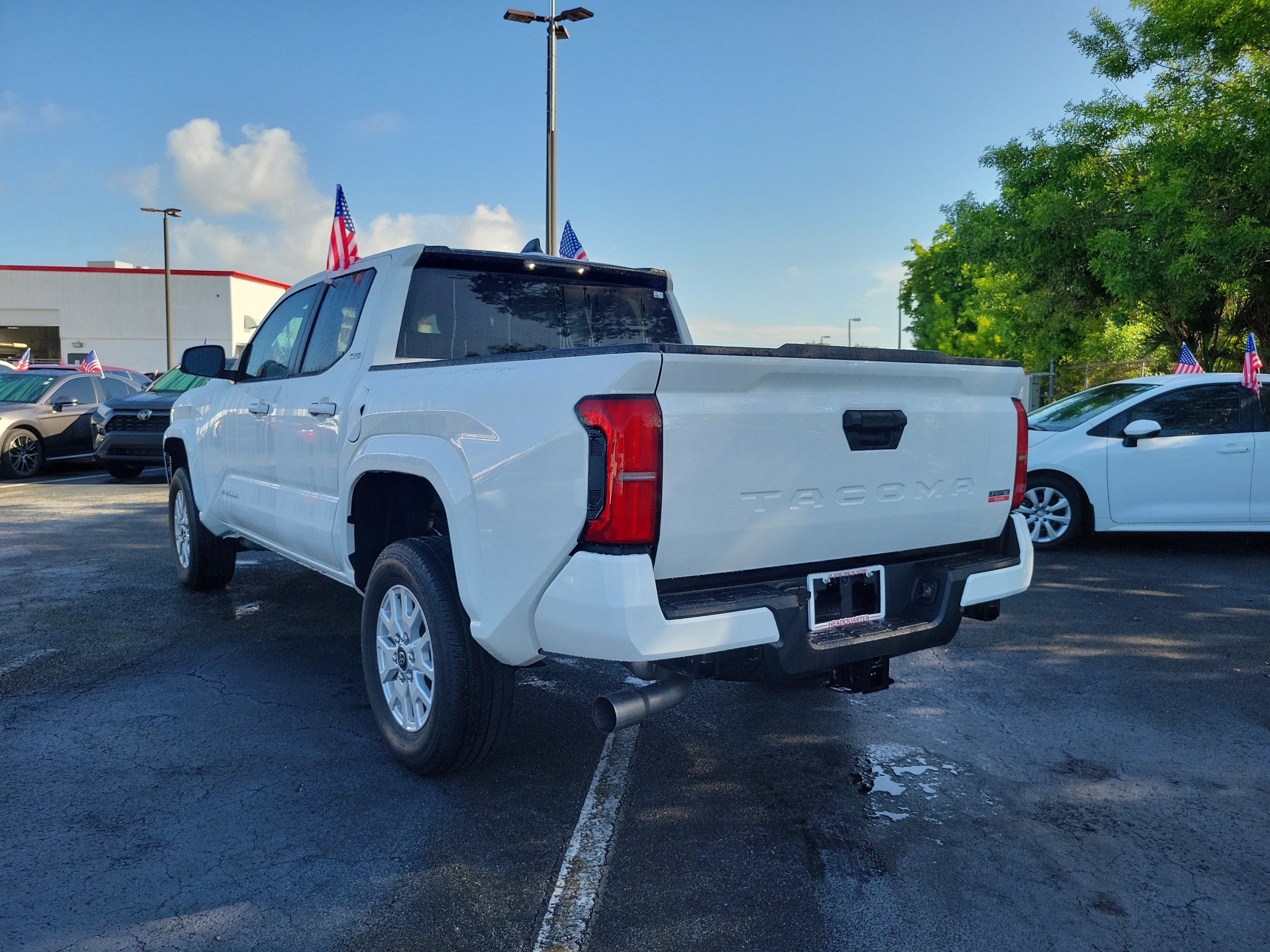 2025 Toyota Tacoma 2WD SR5