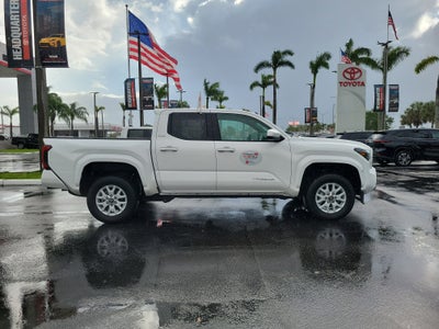 2025 Toyota Tacoma 4WD SR5