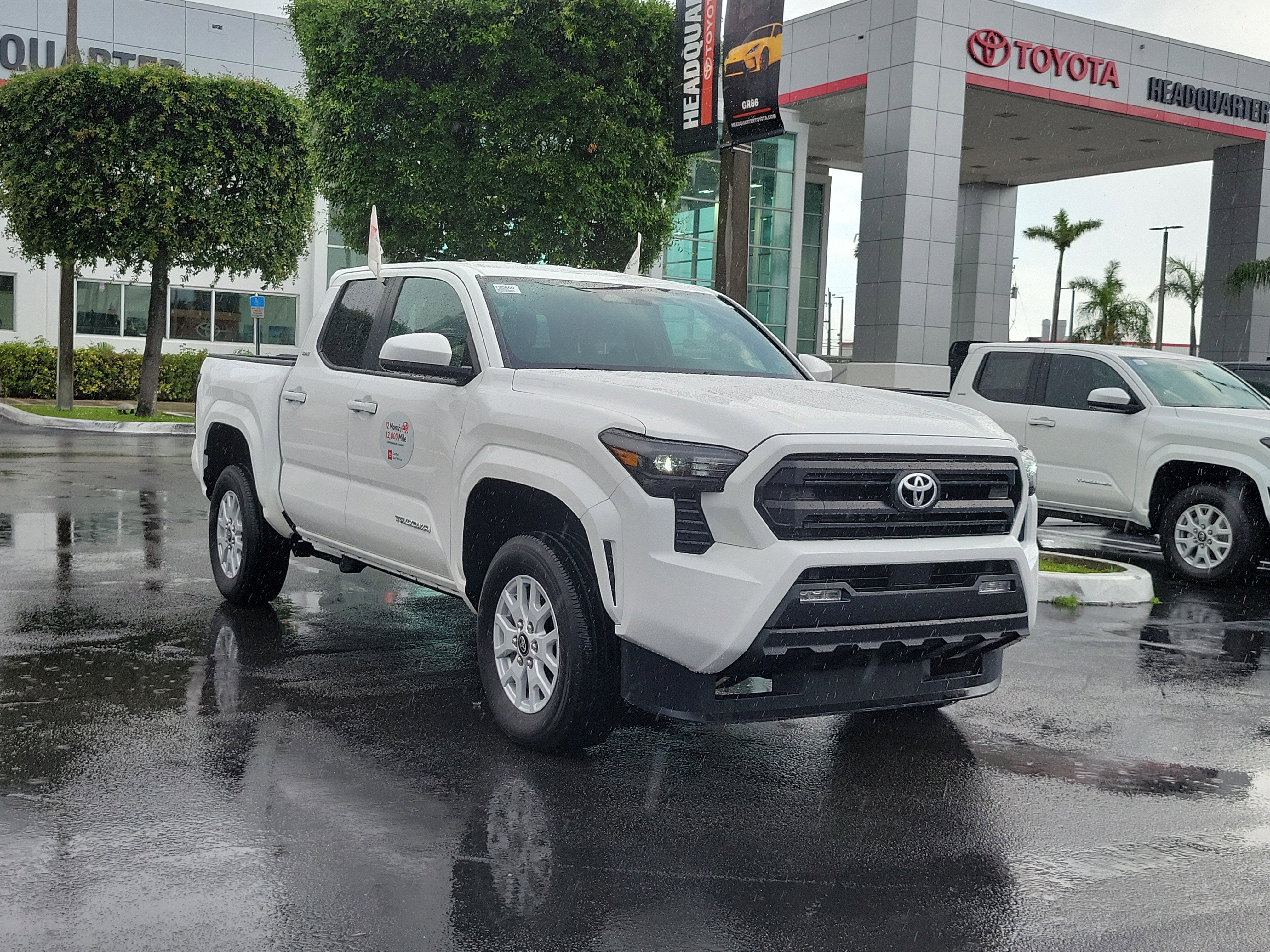 2025 Toyota Tacoma 4WD SR5
