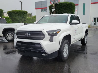 2025 Toyota Tacoma 4WD SR5