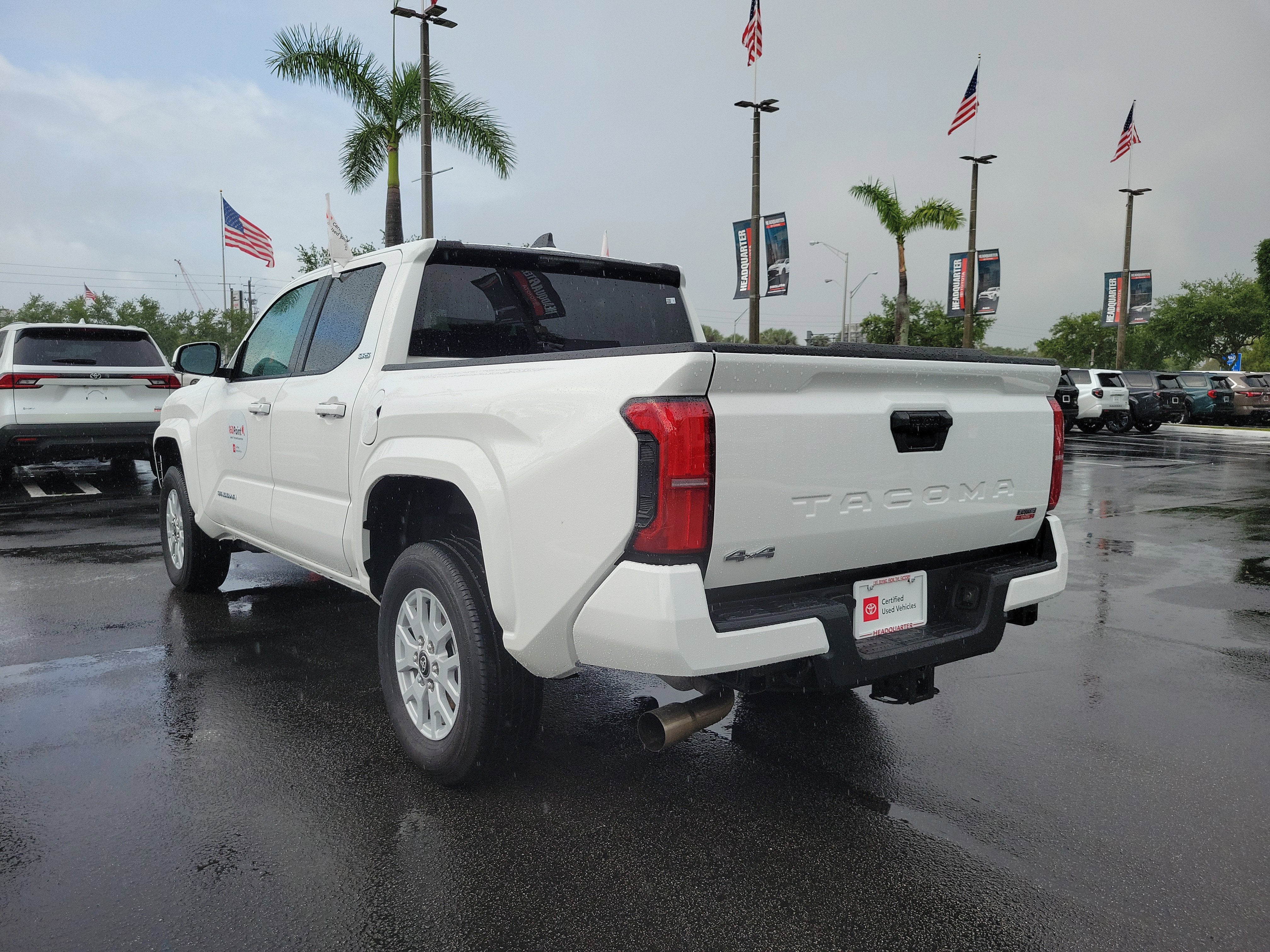 2025 Toyota Tacoma 4WD SR5