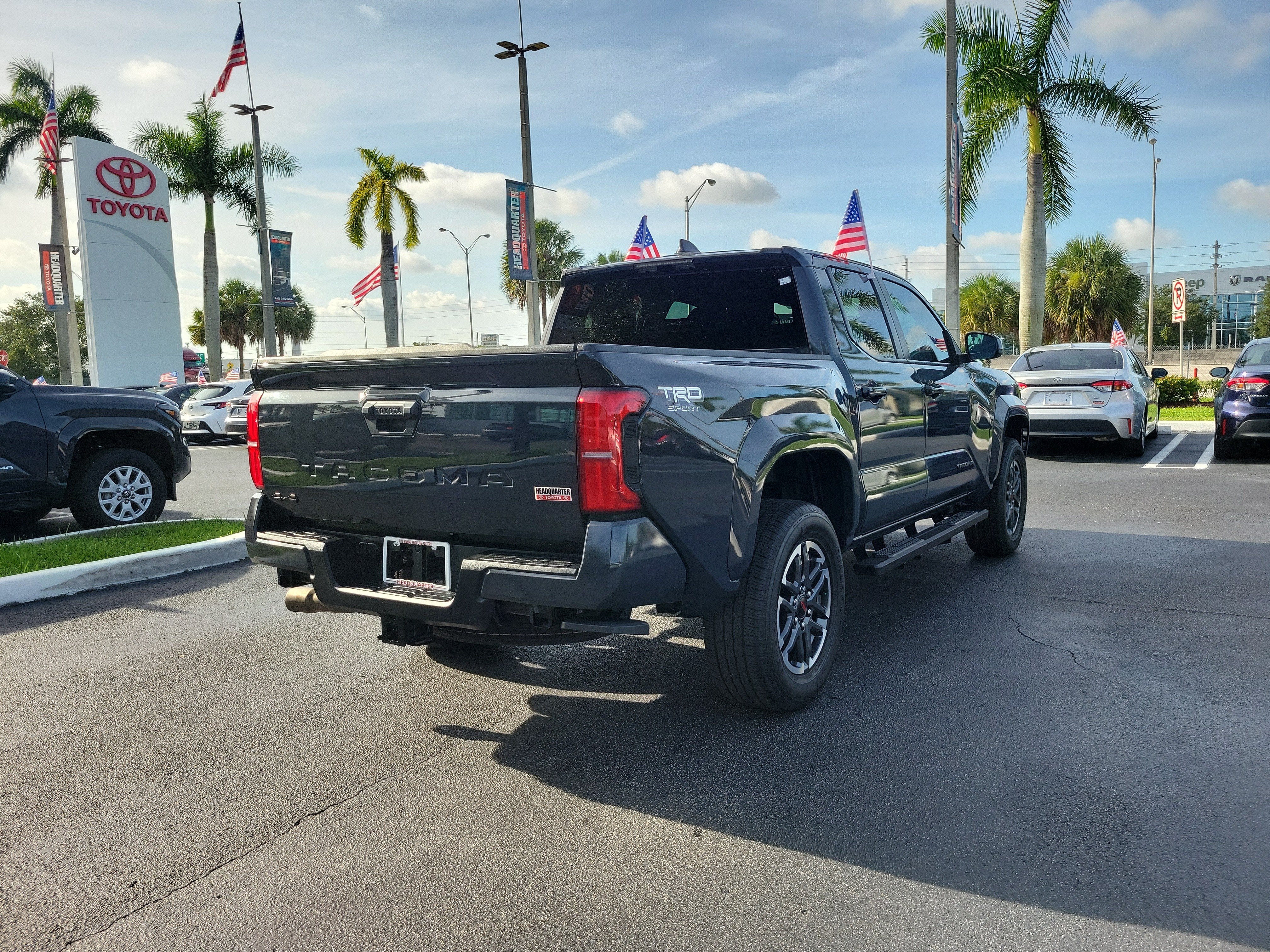 2024 Toyota Tacoma 4WD SR5