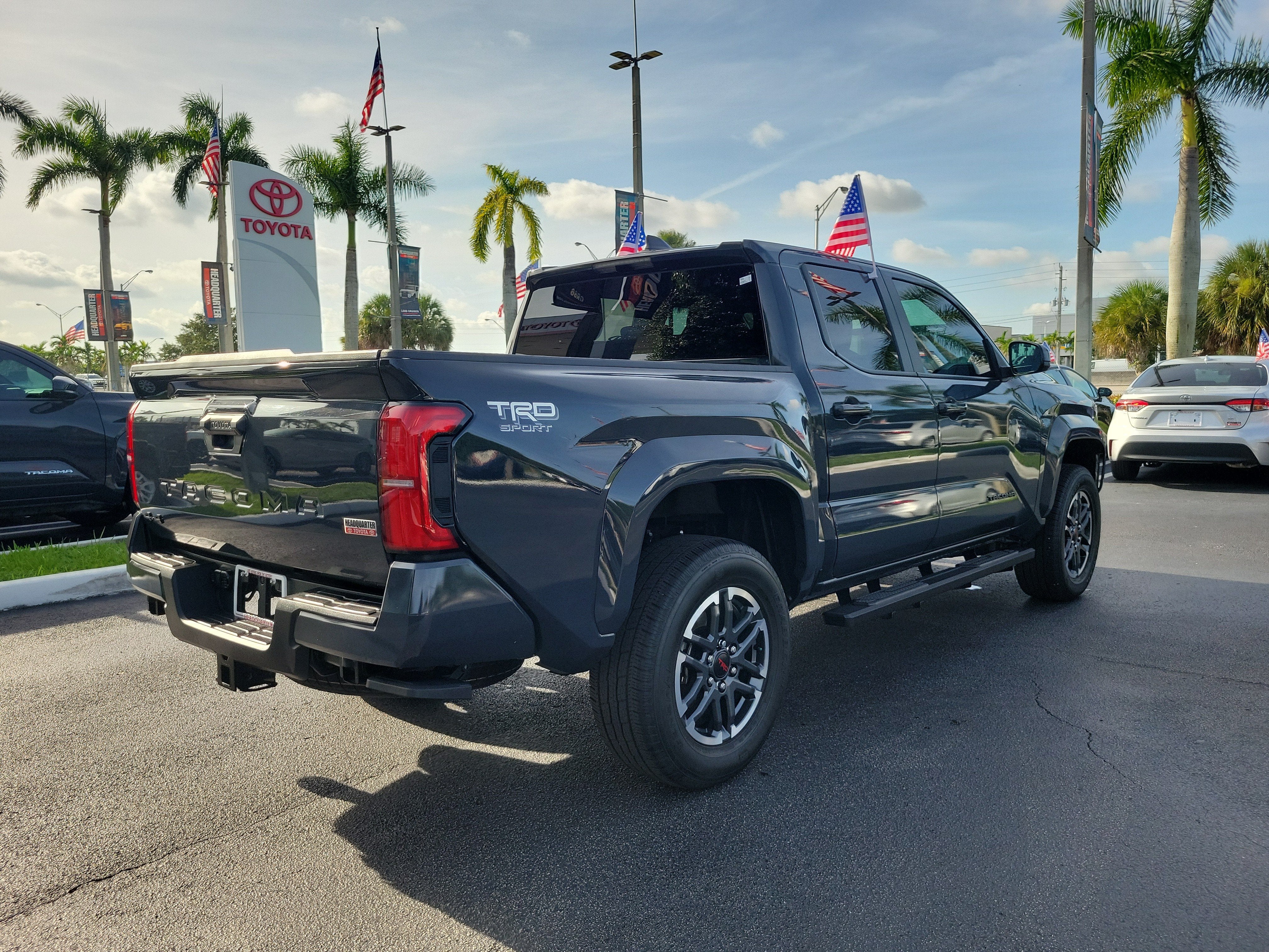 2024 Toyota Tacoma 4WD SR5
