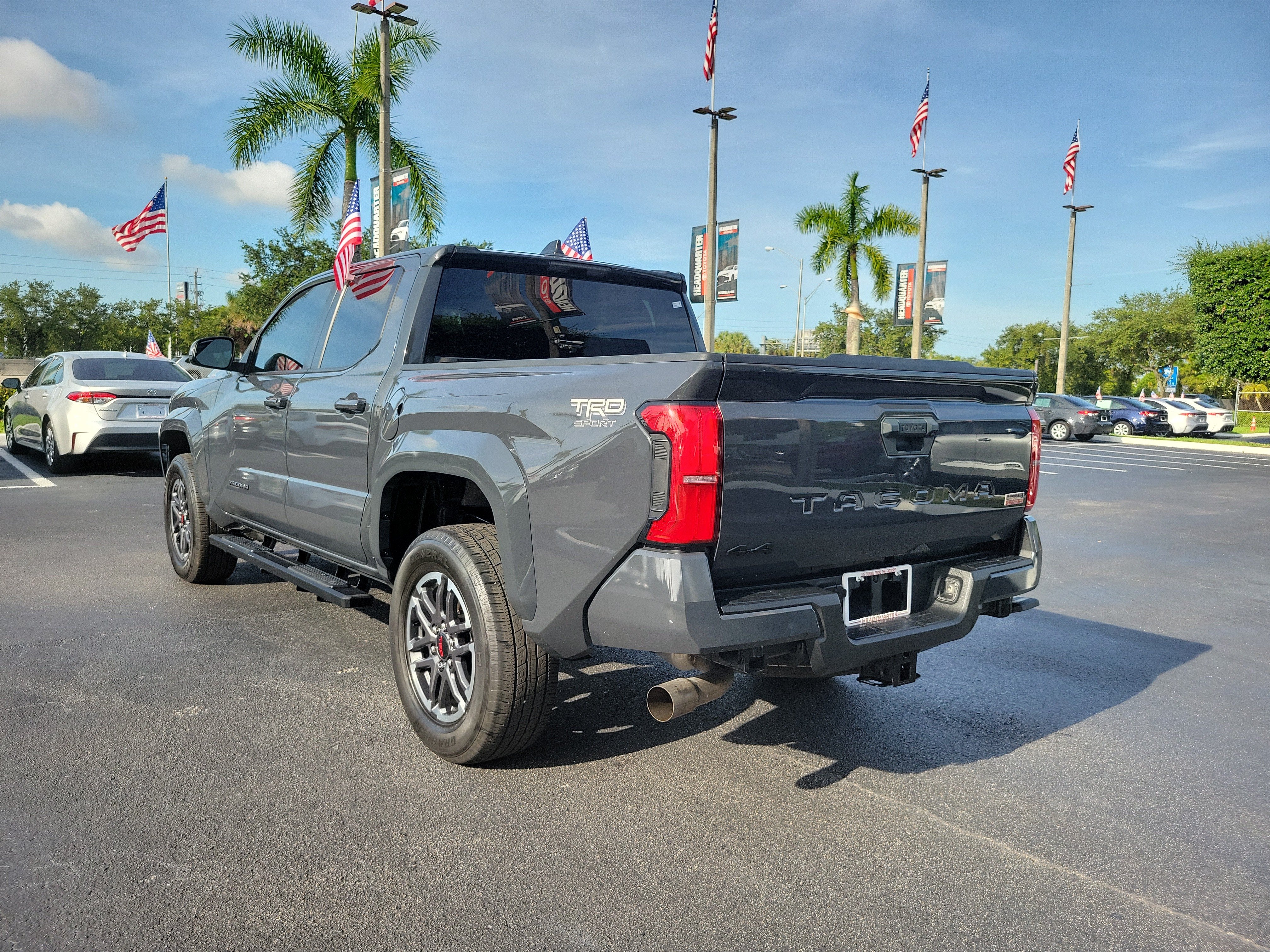 2024 Toyota Tacoma 4WD SR5