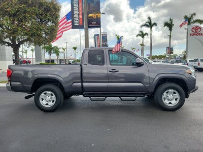 2022 Toyota Tacoma 2WD SR5