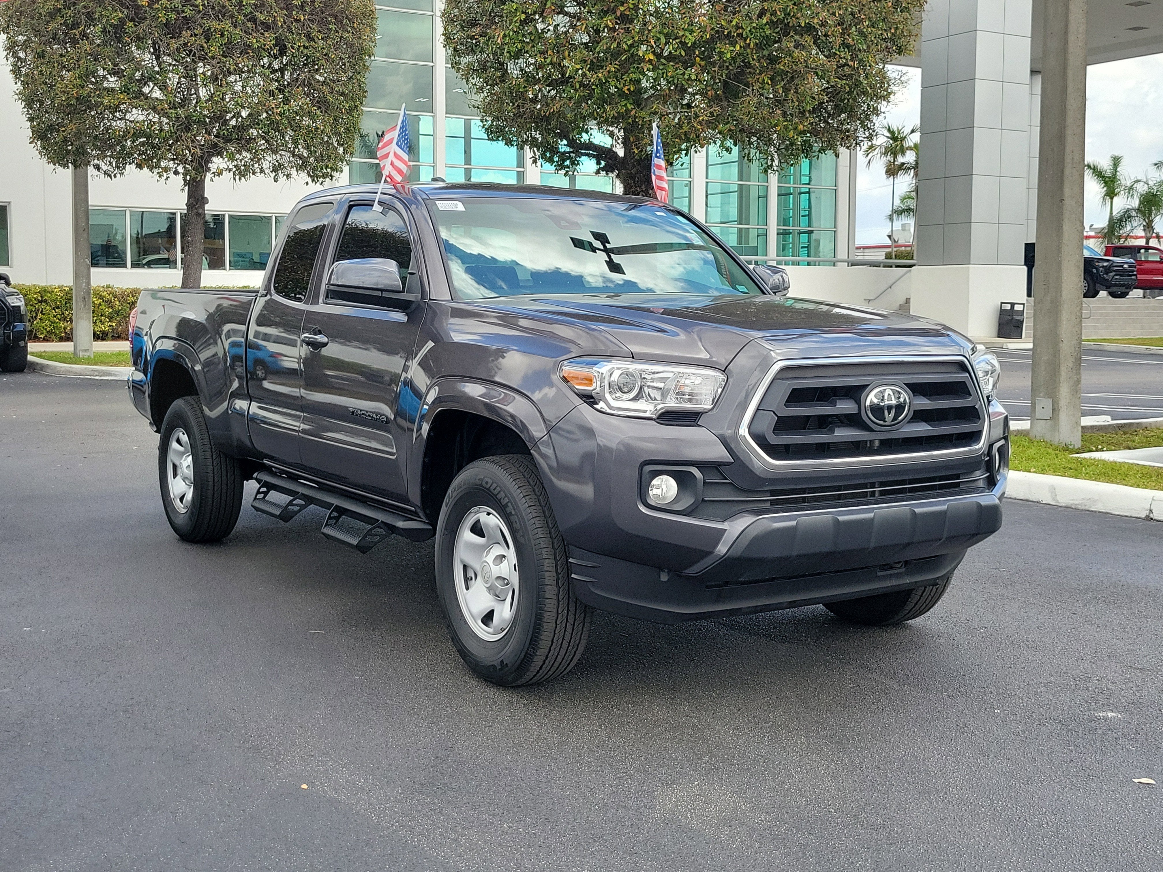 2022 Toyota Tacoma 2WD SR5