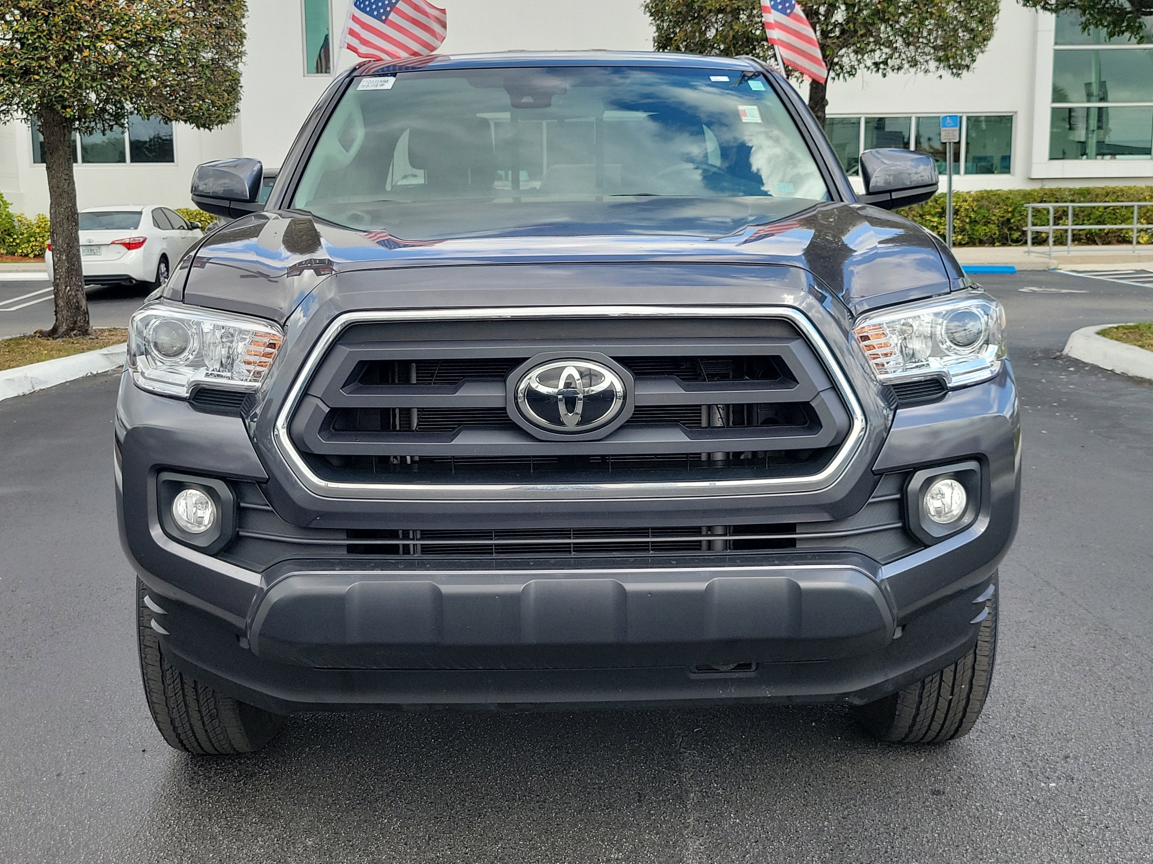 2022 Toyota Tacoma 2WD SR5