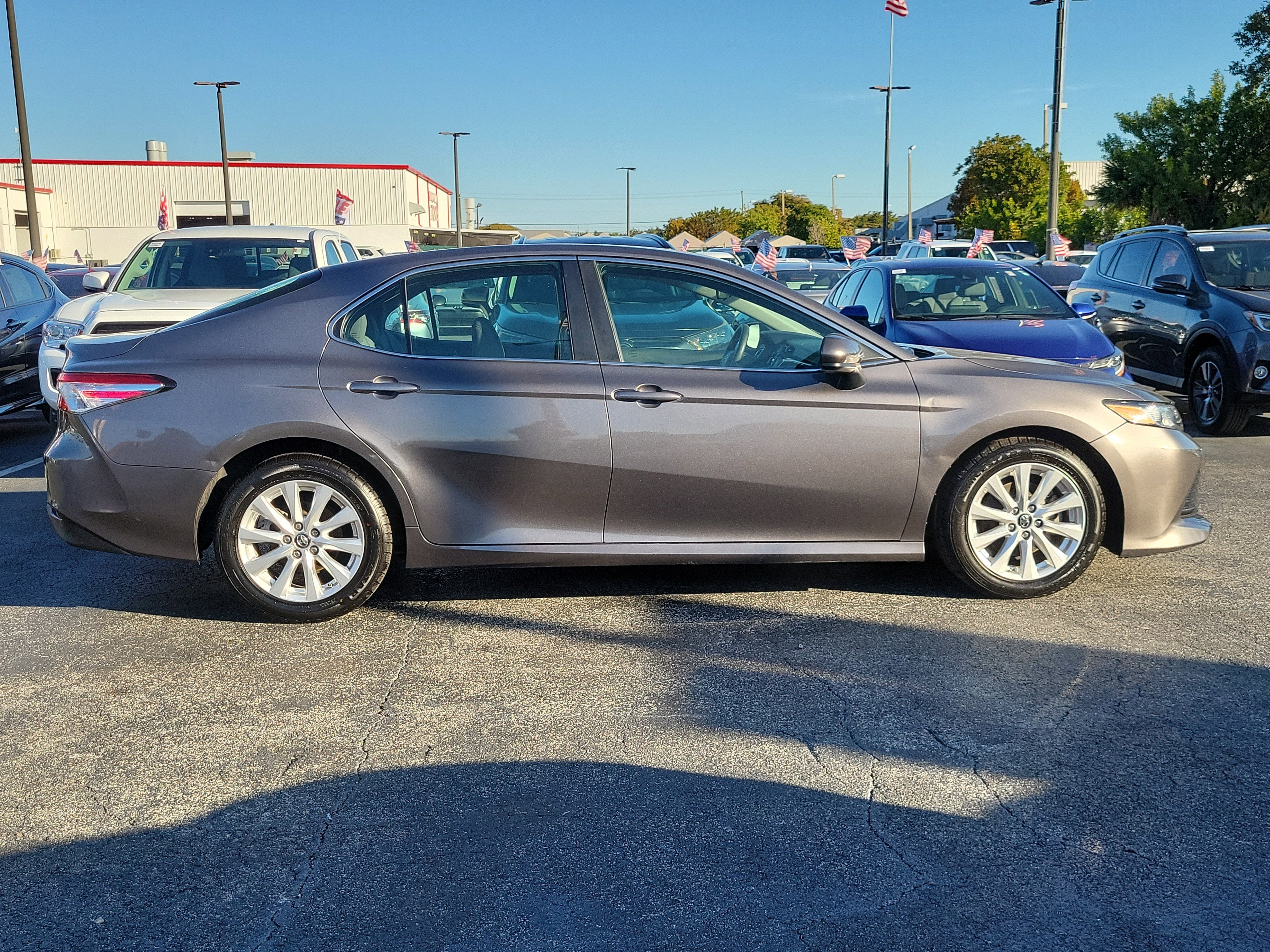 2018 Toyota Camry SE