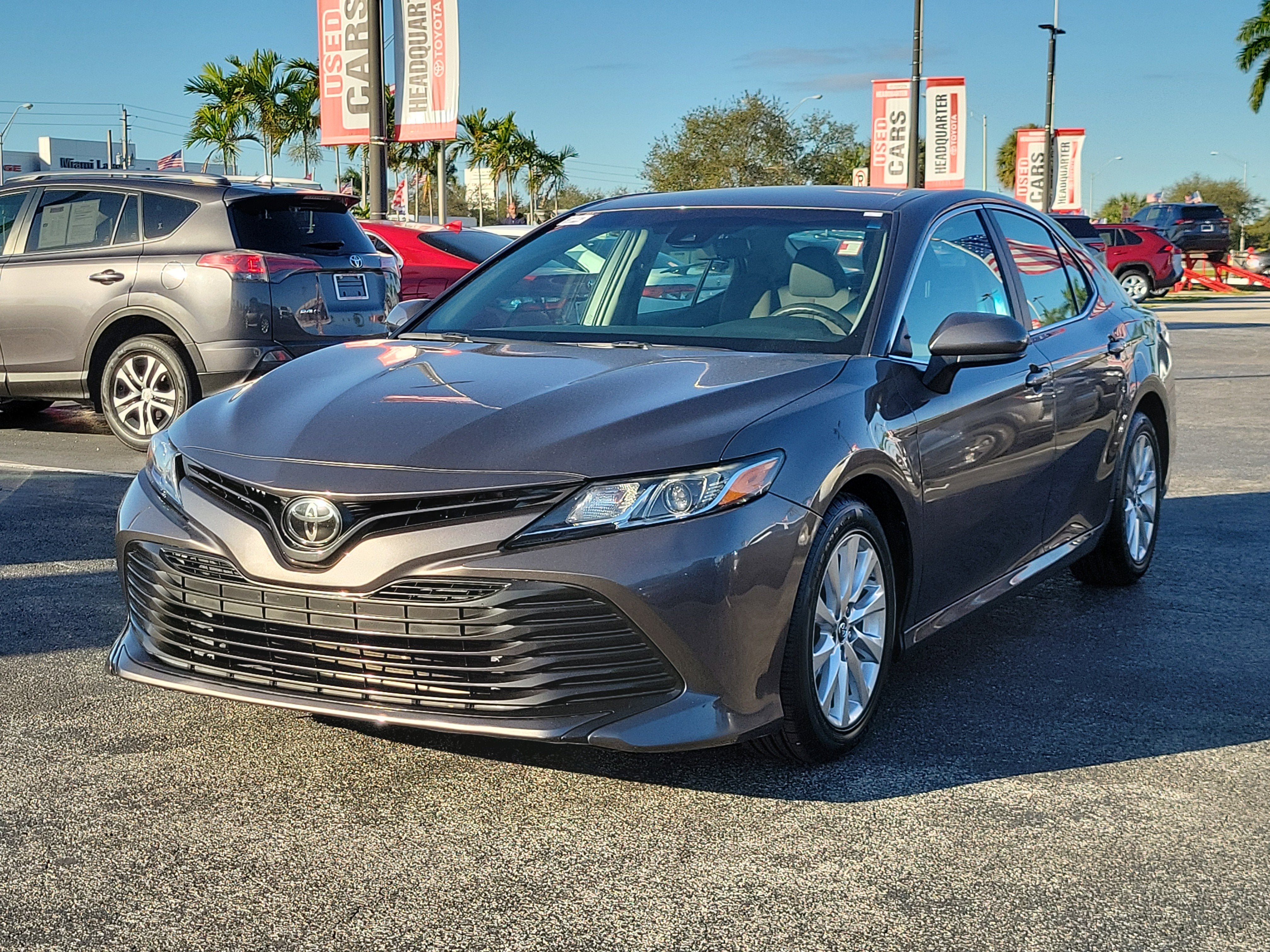 2018 Toyota Camry SE