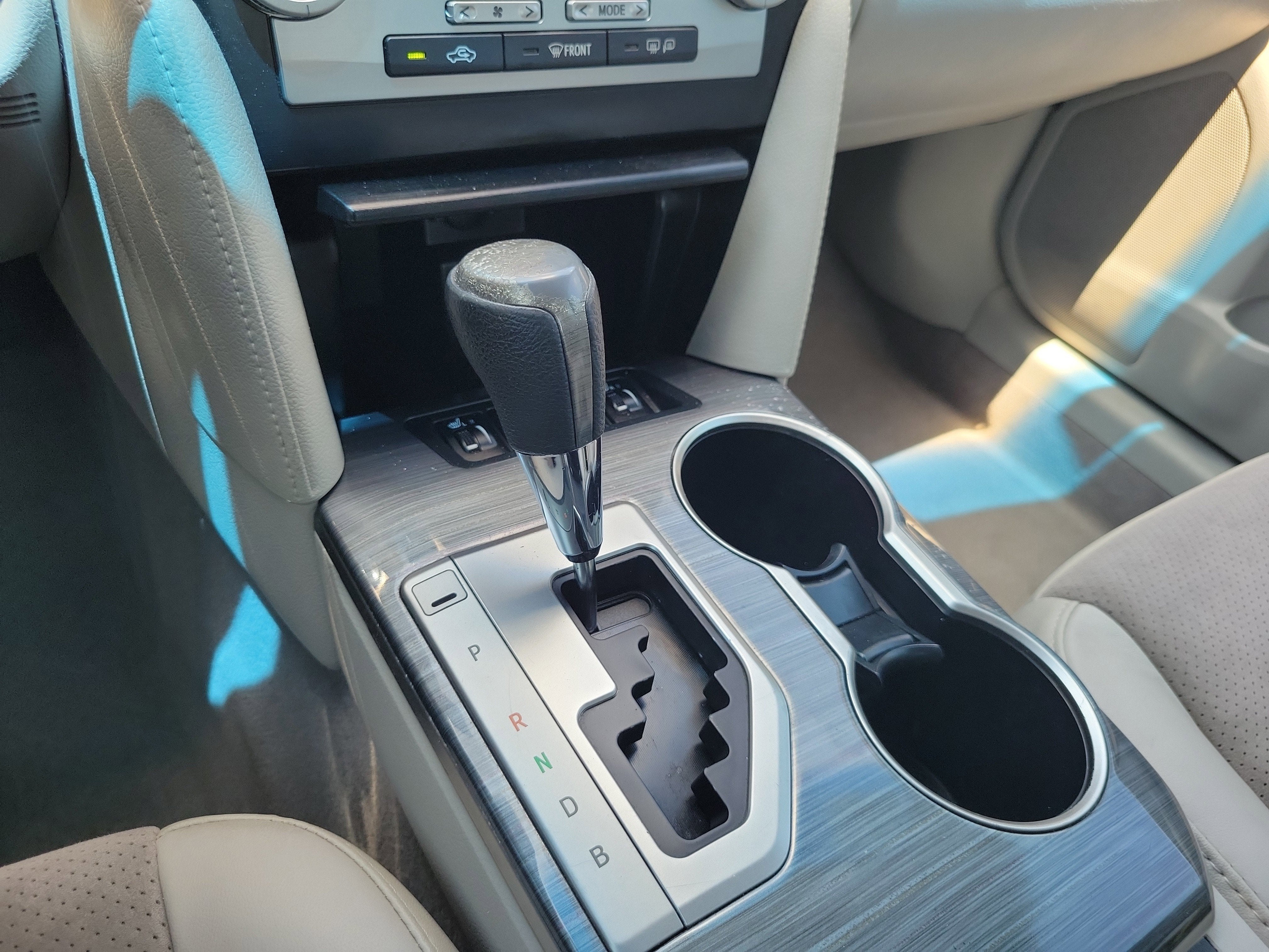 2012 Toyota Camry Hybrid LE