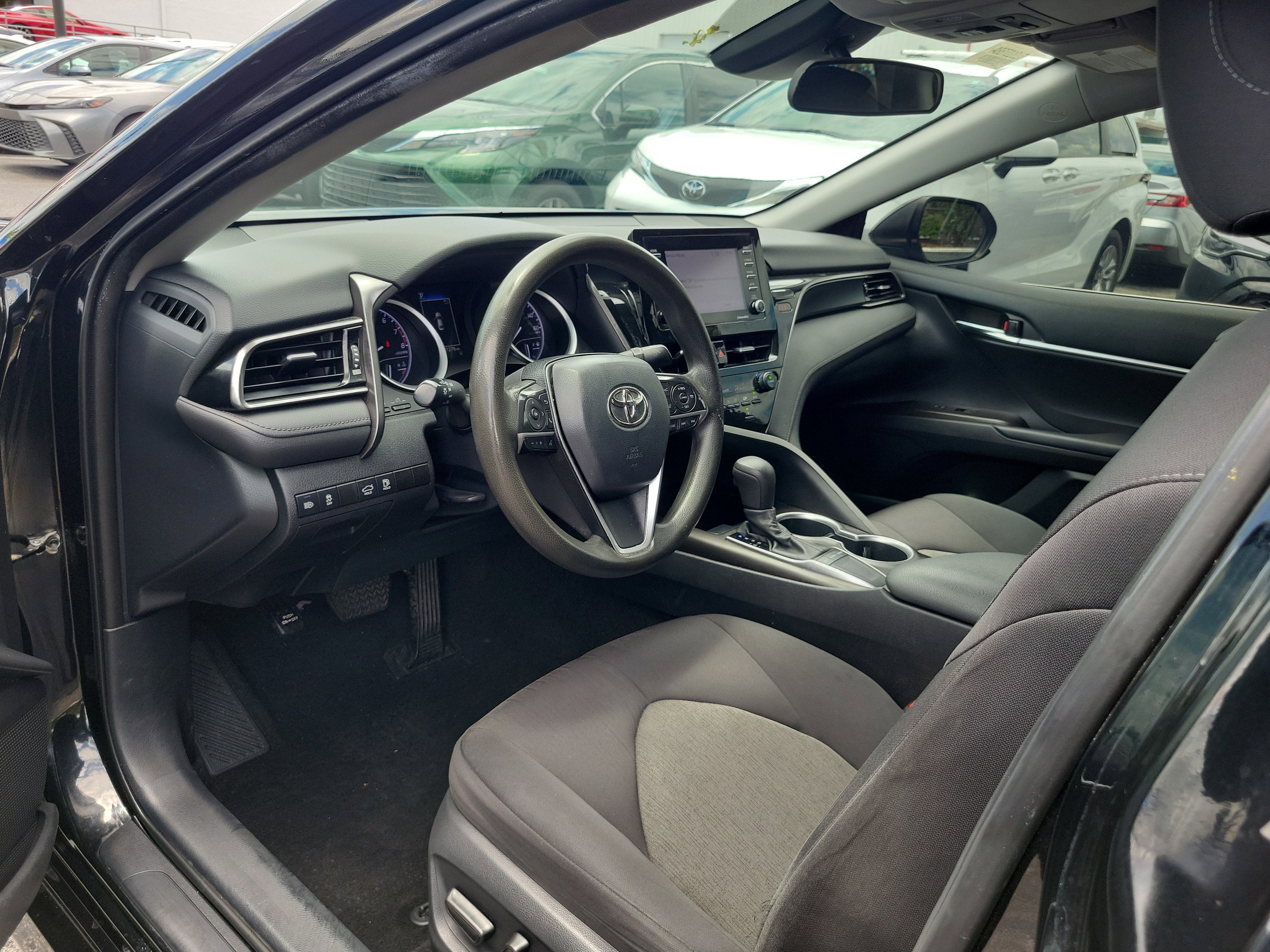 2022 Toyota Camry LE