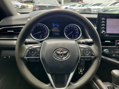 2022 Toyota Camry LE