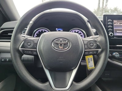 2022 Toyota Camry LE