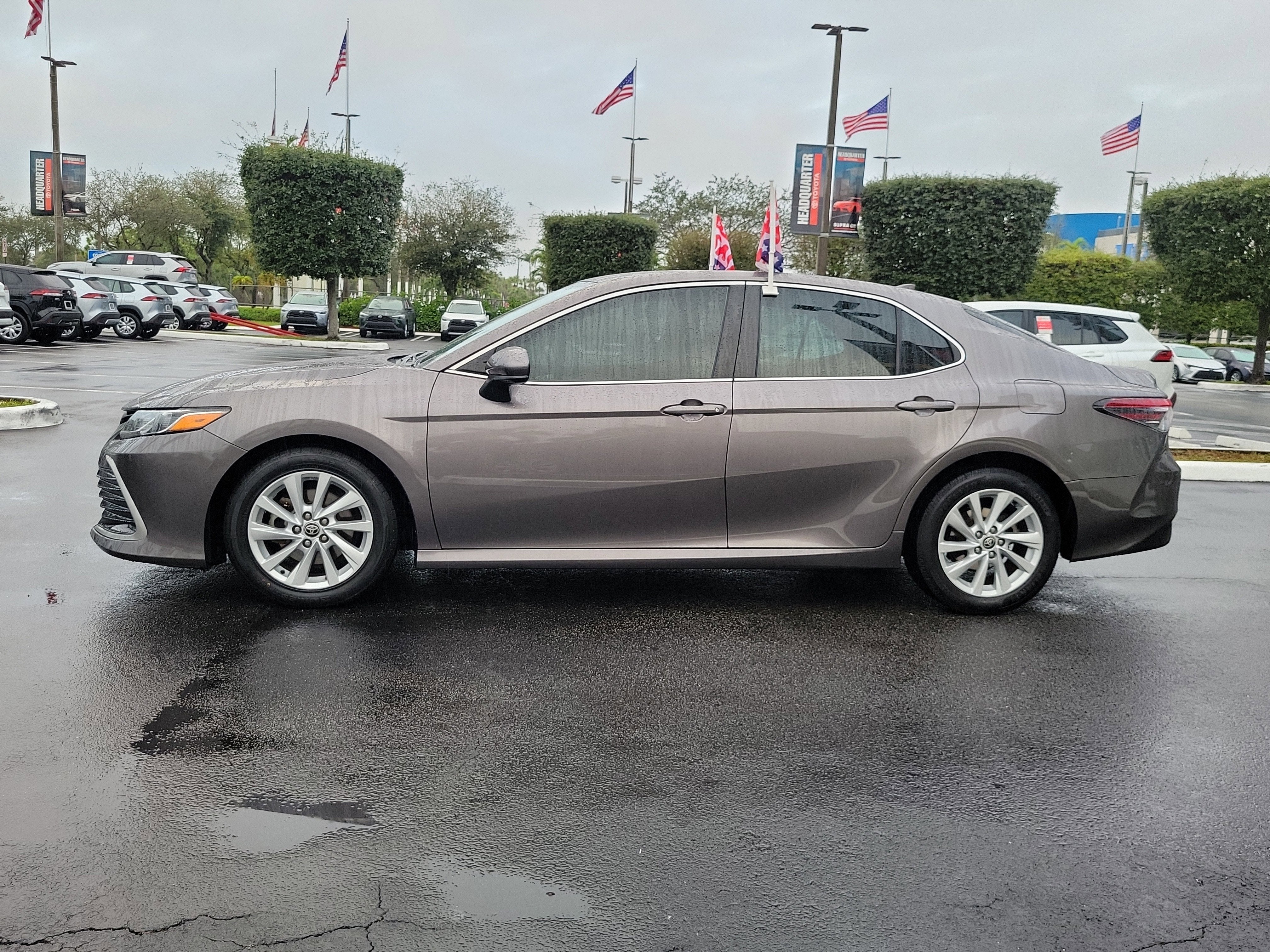 2022 Toyota Camry LE