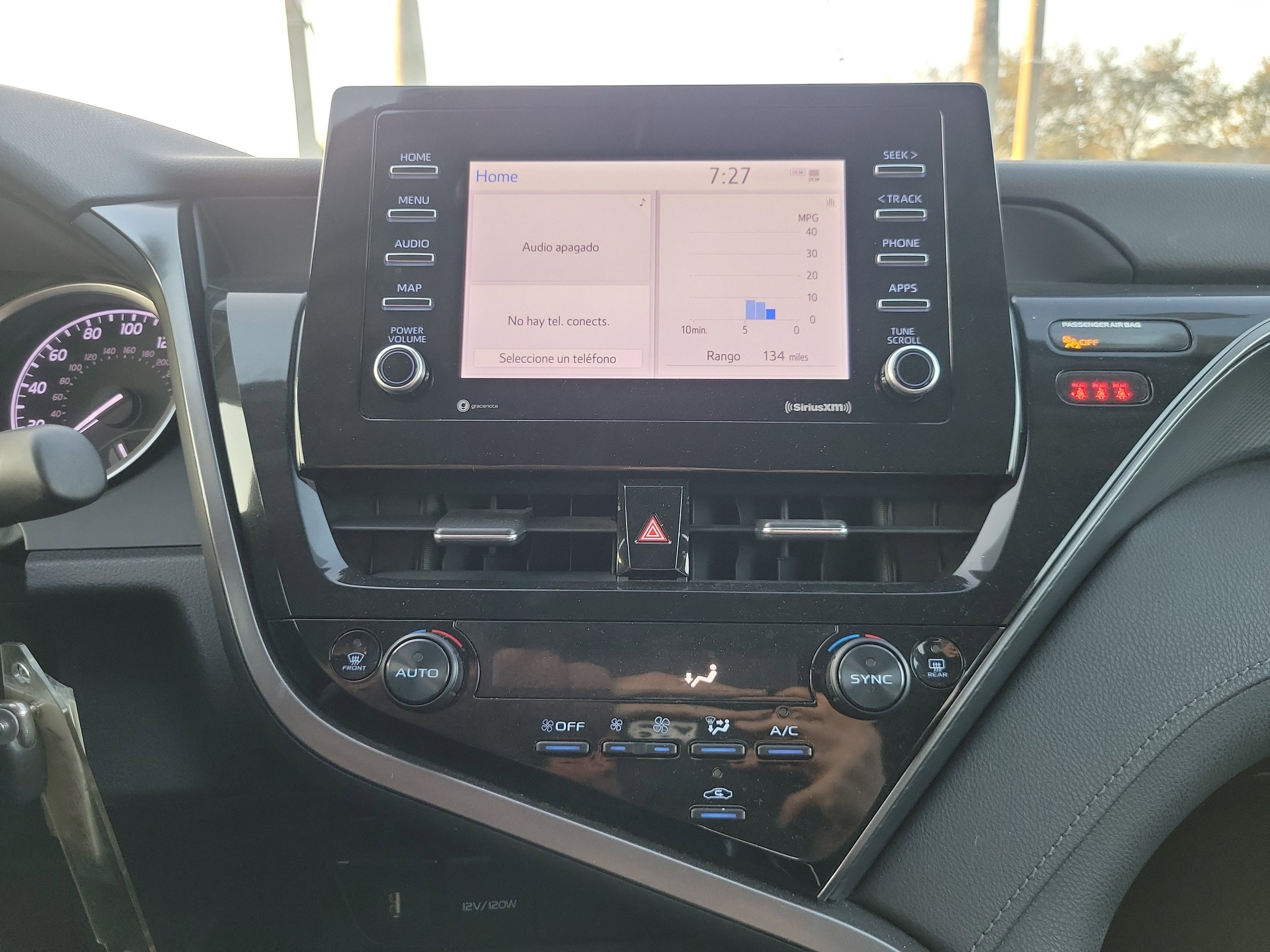 2022 Toyota Camry LE