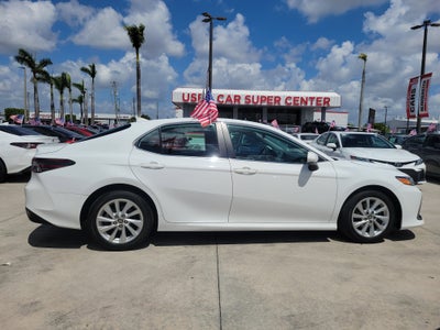 2022 Toyota Camry LE