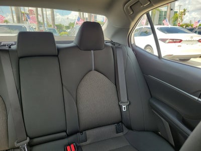 2022 Toyota Camry LE