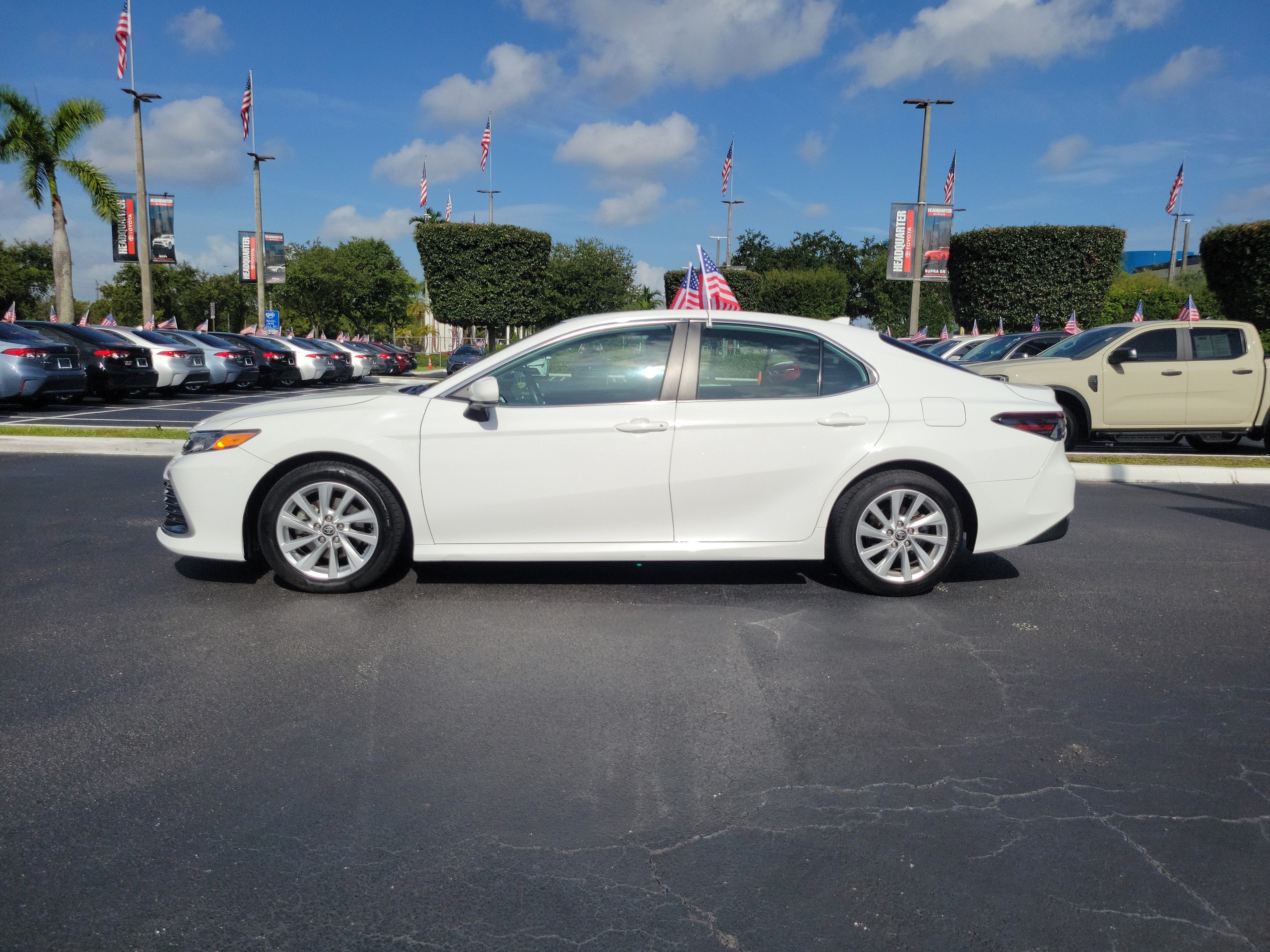 2023 Toyota Camry LE