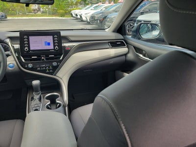 2021 Toyota Camry Hybrid LE