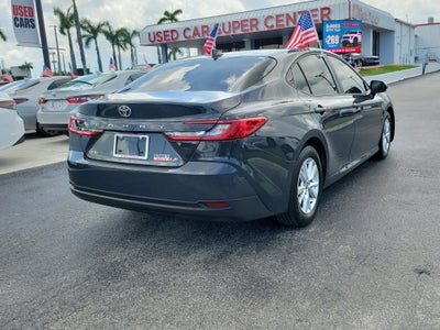 2025 Toyota Camry LE