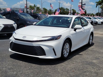 2025 Toyota Camry LE