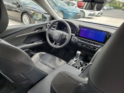 2025 Toyota Camry XLE