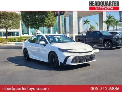 2025 Toyota Camry SE