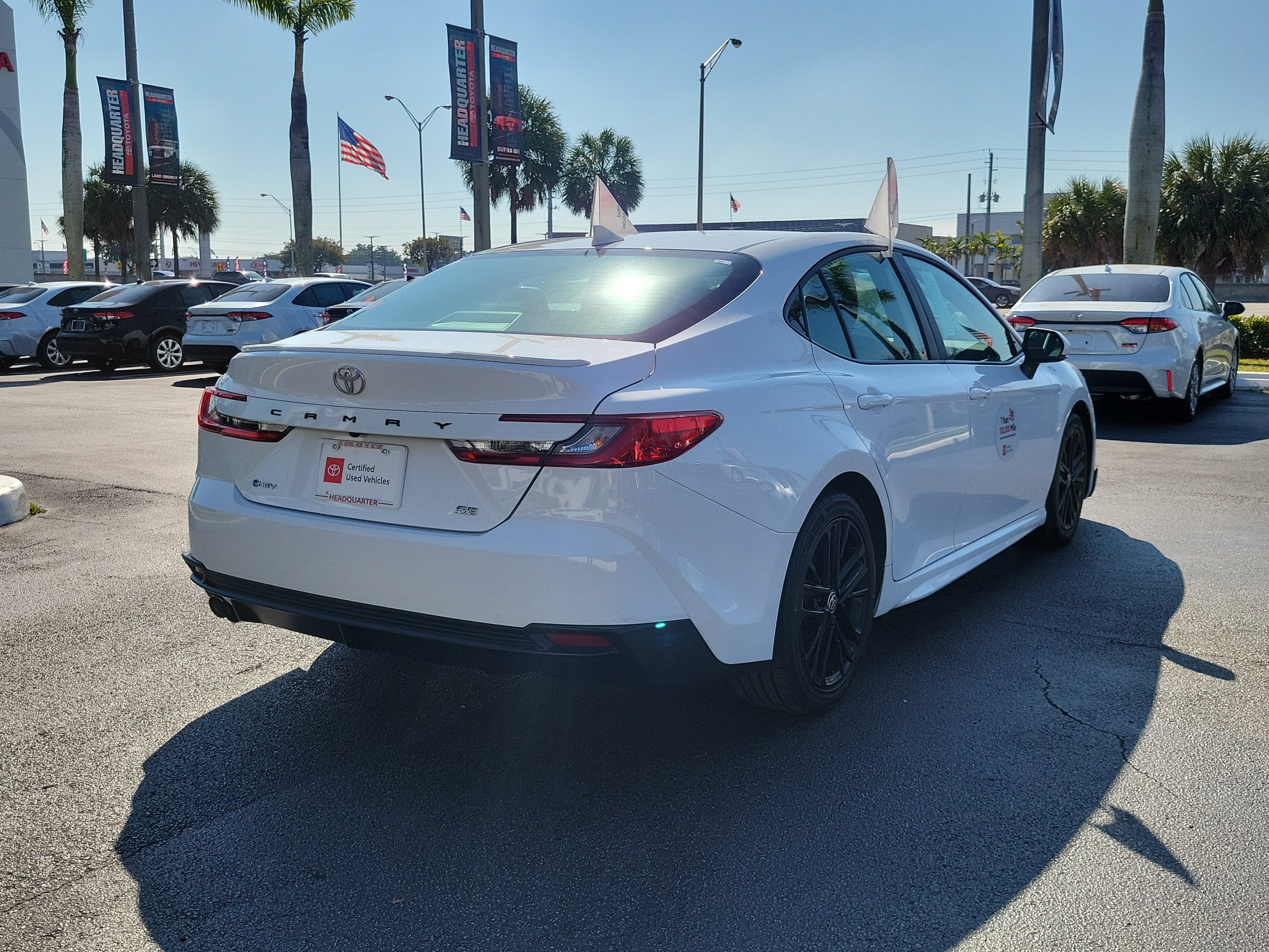2025 Toyota Camry SE