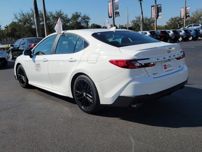 2025 Toyota Camry SE