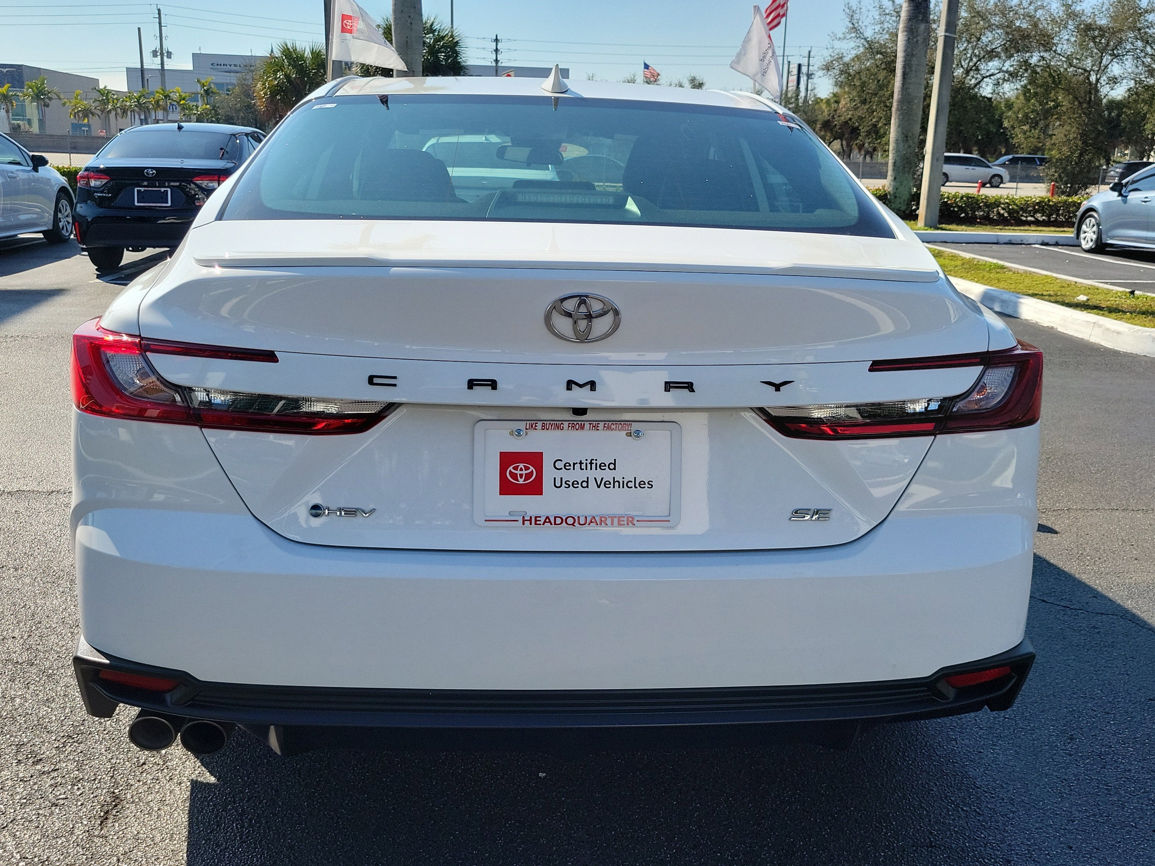 2025 Toyota Camry SE