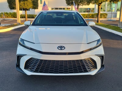 2025 Toyota Camry SE