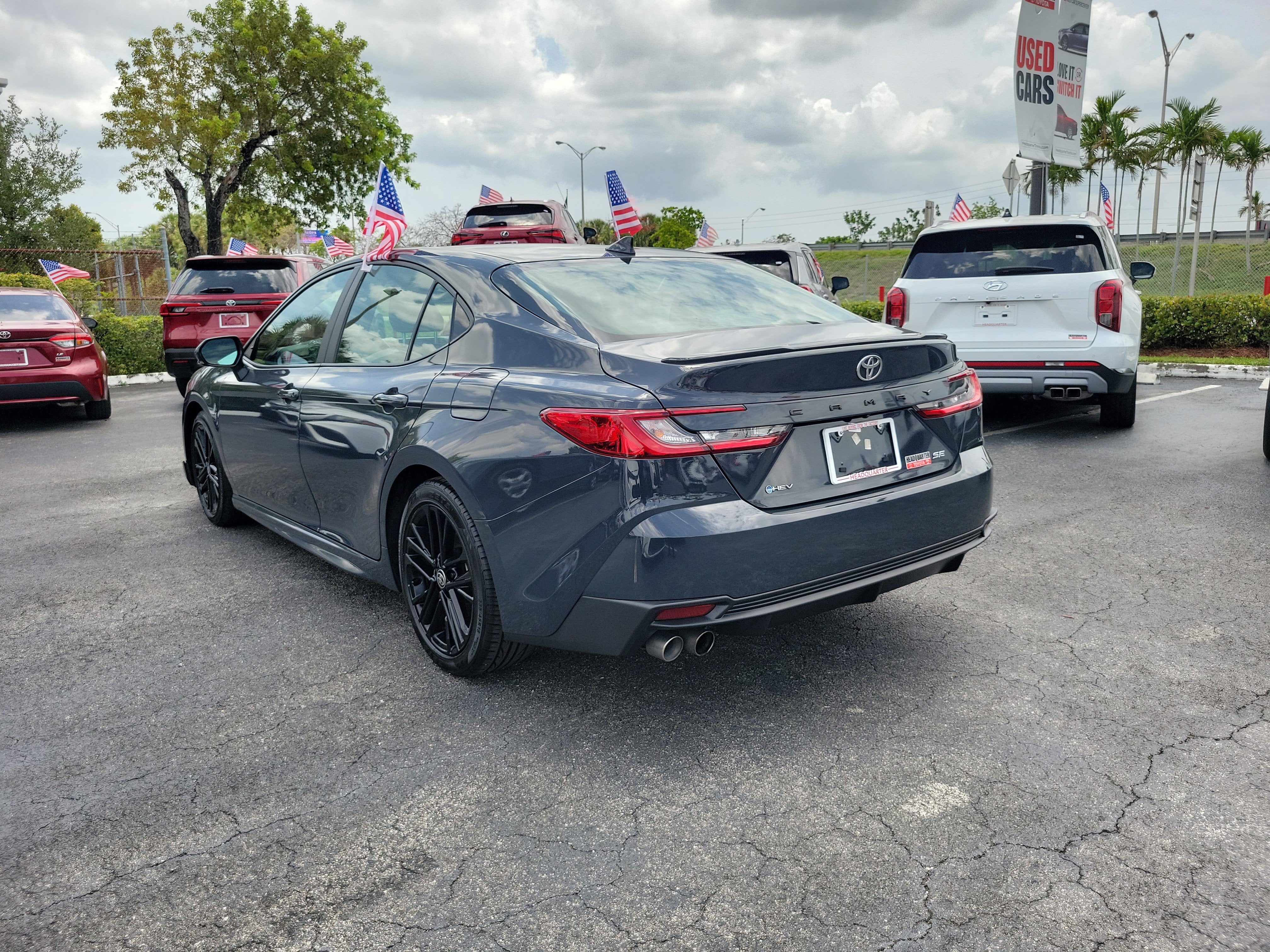 2025 Toyota Camry SE