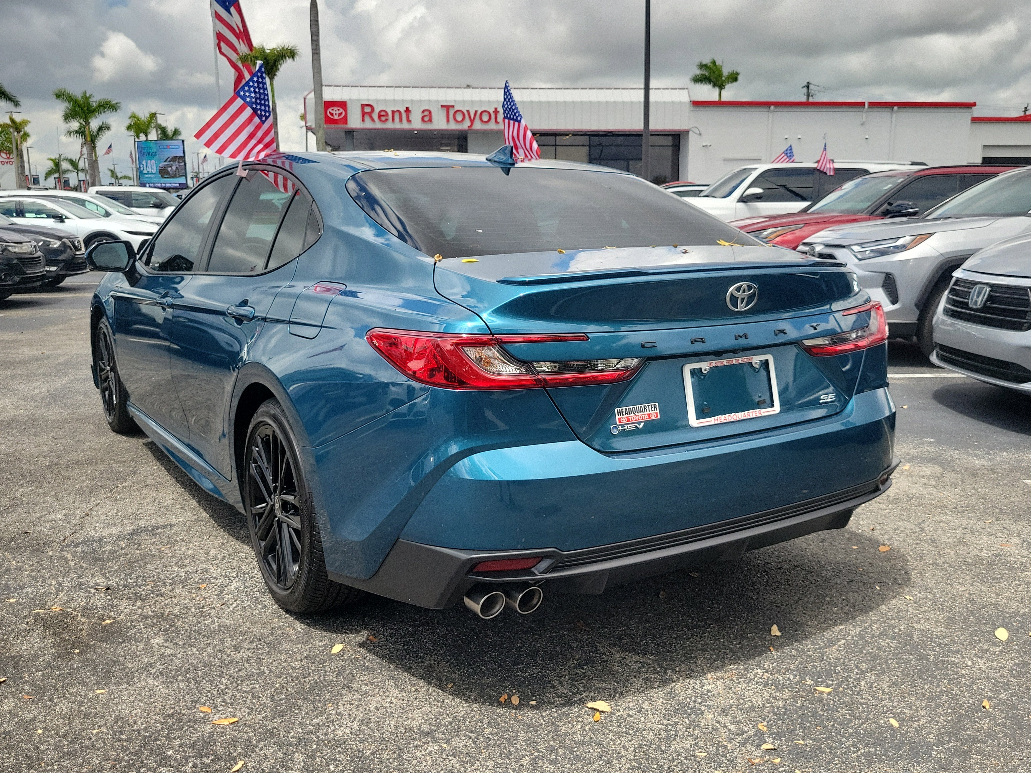 2025 Toyota Camry SE