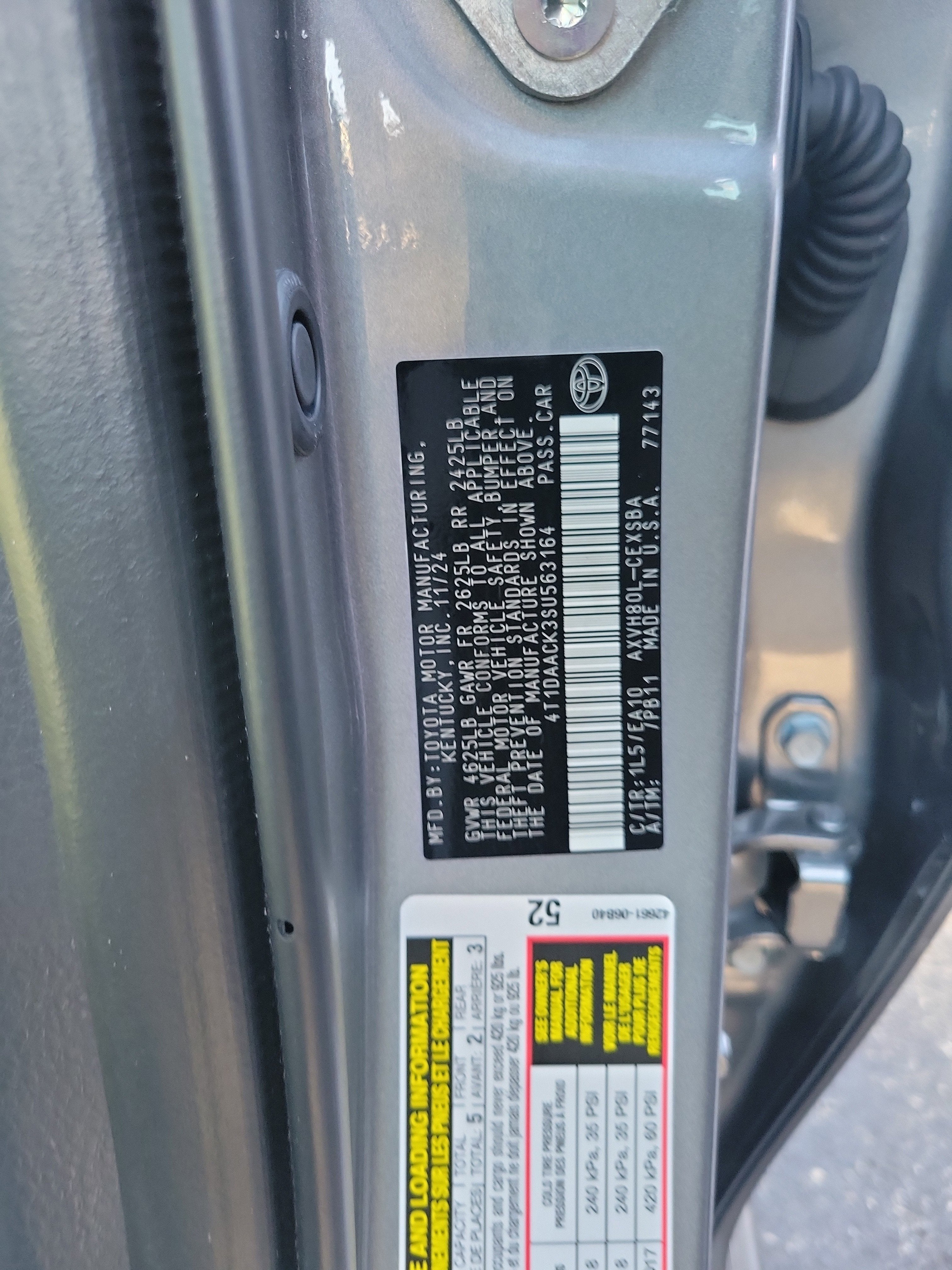 2025 Toyota Camry SE