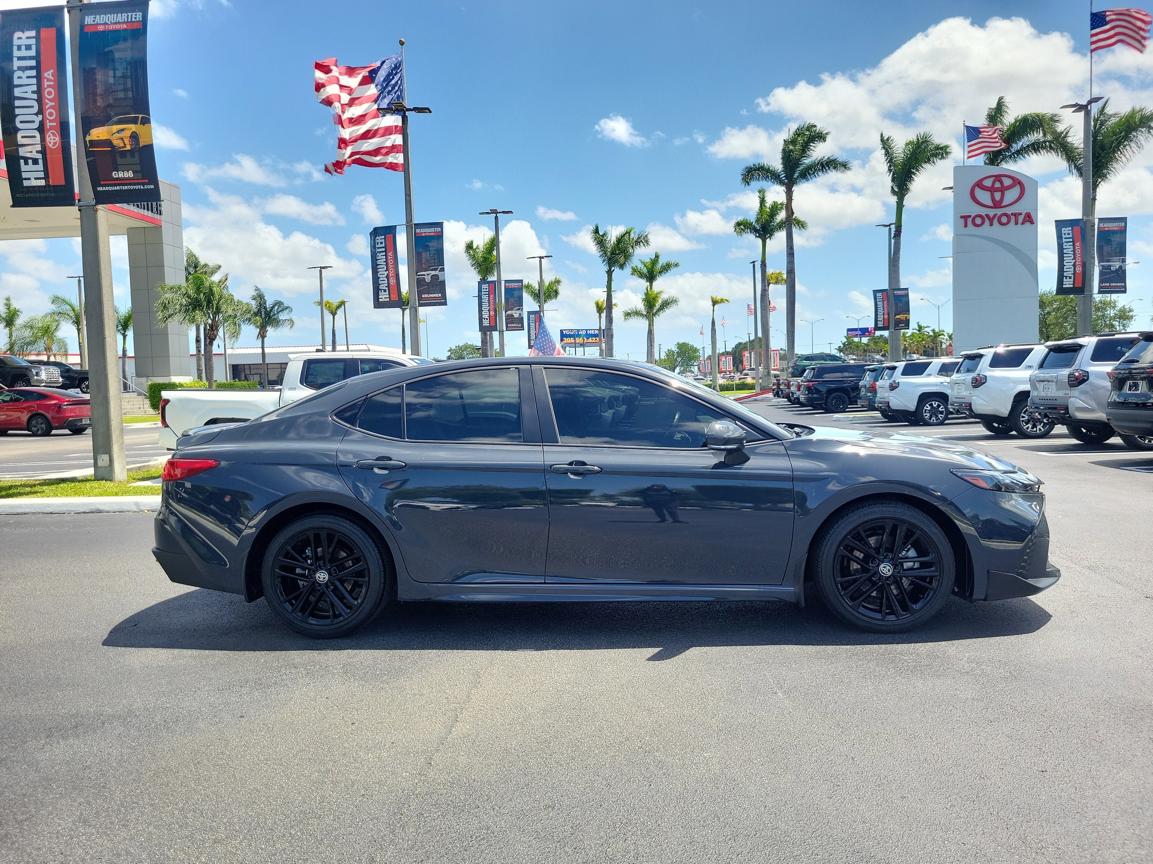2025 Toyota Camry SE