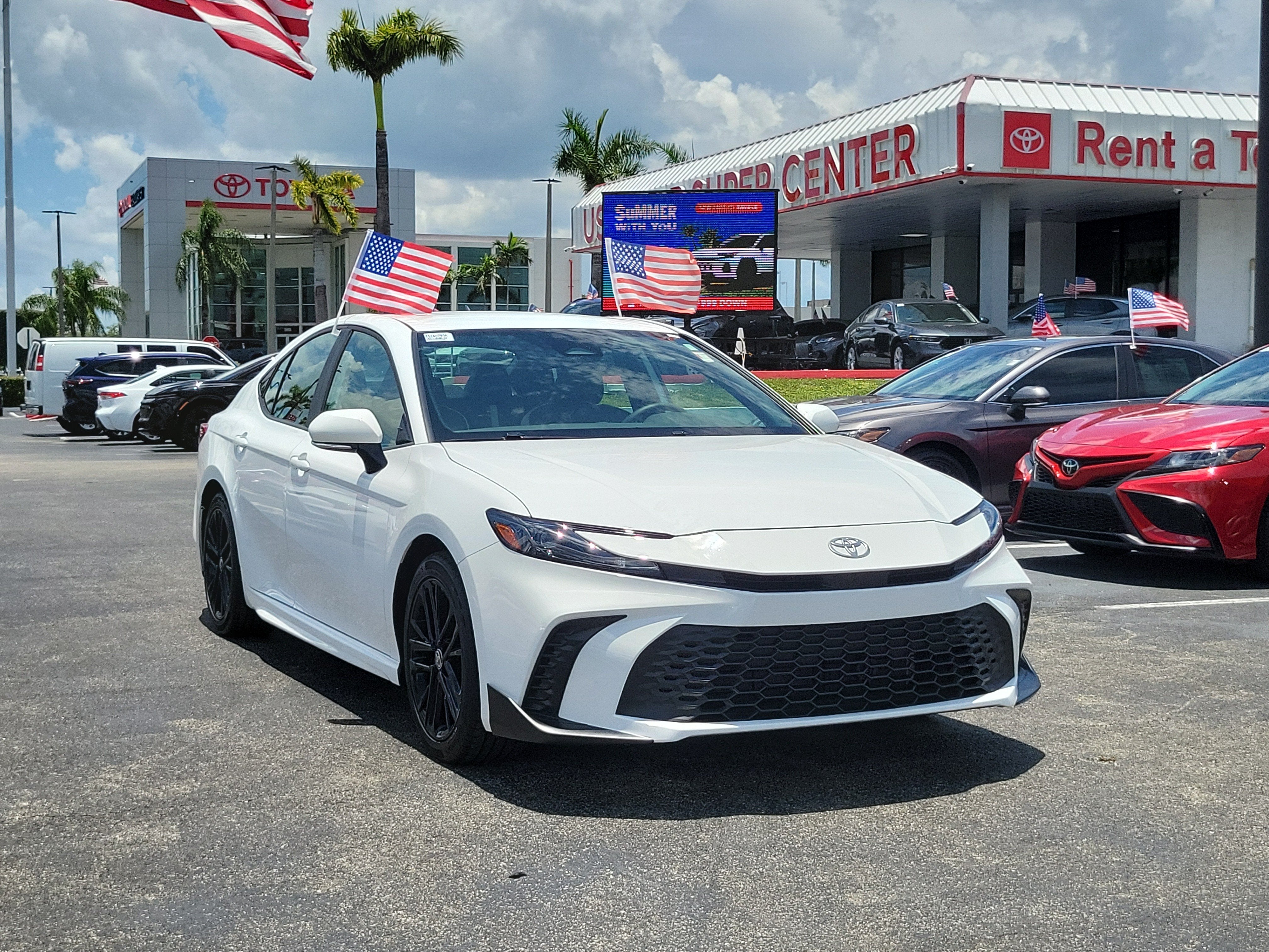 2025 Toyota Camry SE